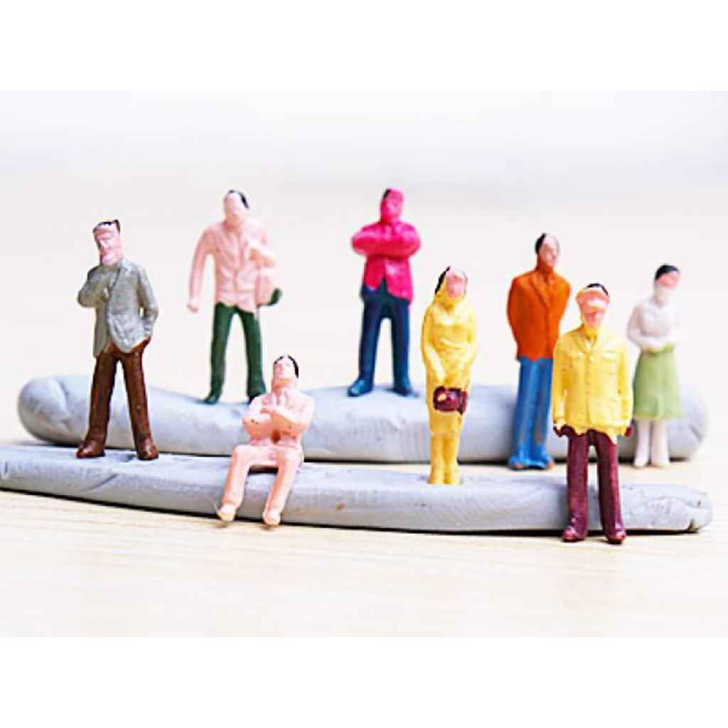 100pcs Painted Model Train People Figures Scale TT (1 to 100)