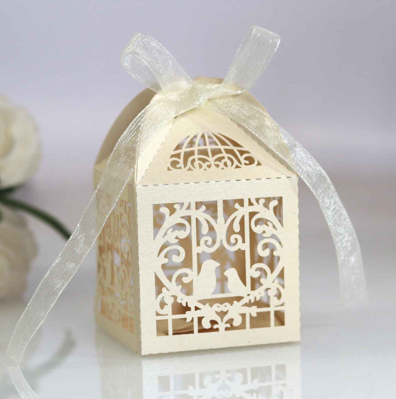 50Pcs Wedding Gift Boxes, Lovebird Candy Boxes, Valentine's Day Chocolate Gift Boxes, Romantic Favor Boxes for Wedding, Engagement, Anniversary, Bridal Shower & Party Treat Packaging - Khaki