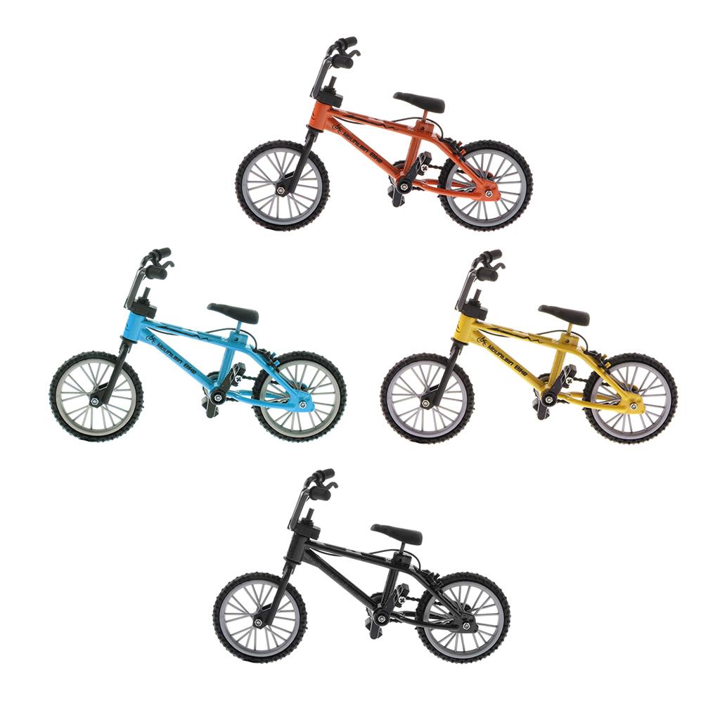 4 Pieces 1:24 Mini Alloy Finger Bicycle Diecast Model Desk Gadget Toys