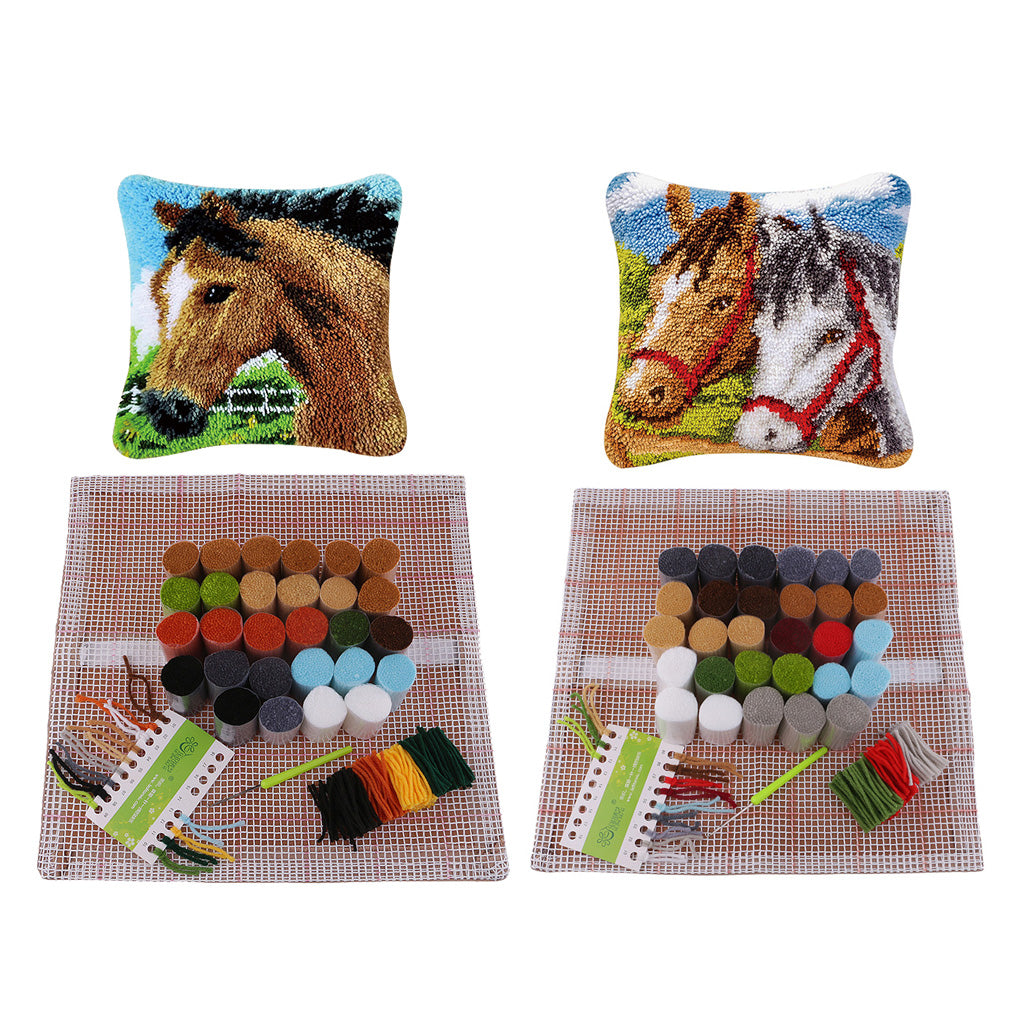 2 Set Horse Latch Hook Kits for DIY Pillow Cover Sofa Cushion Cover 43x43cm