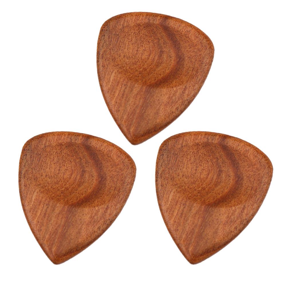 3pcs Wood Acoustic Guitar Pick Plectrum Hearted Shape Picks for Bass Parts