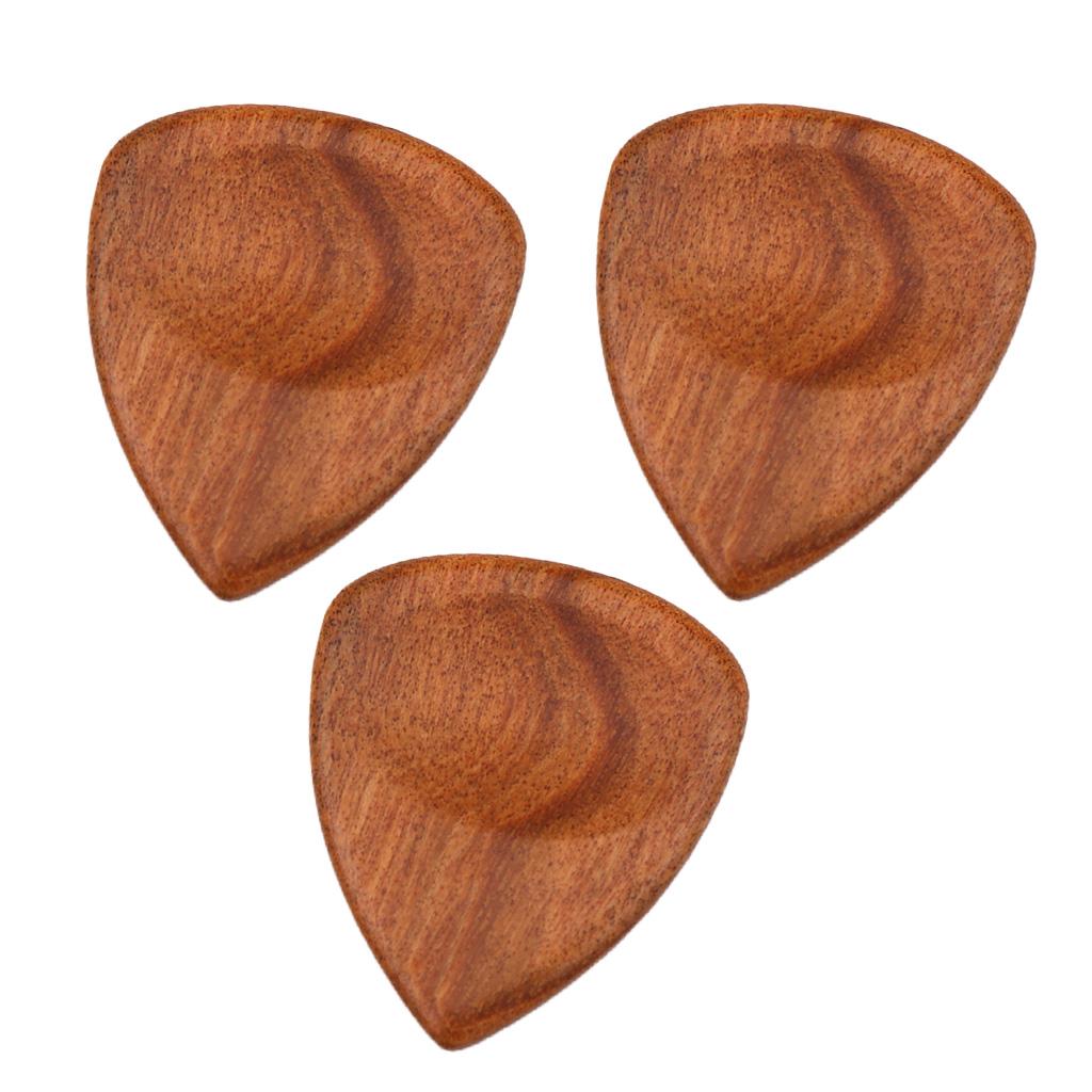 3pcs Wood Acoustic Guitar Pick Plectrum Hearted Shape Picks for Bass Parts