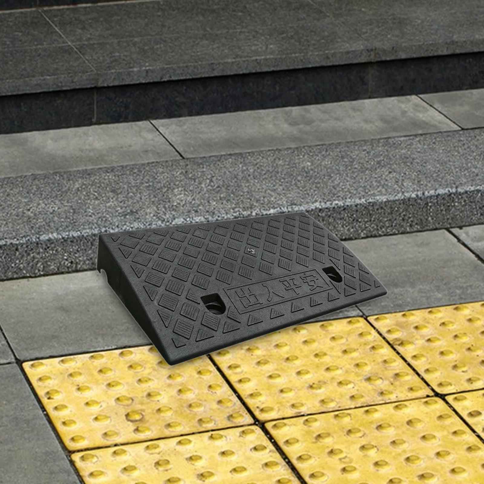 Curb Ramp Portable Driveway Curb Ramp for Motorcycle Mowers Hand Trucks H 6cm Black