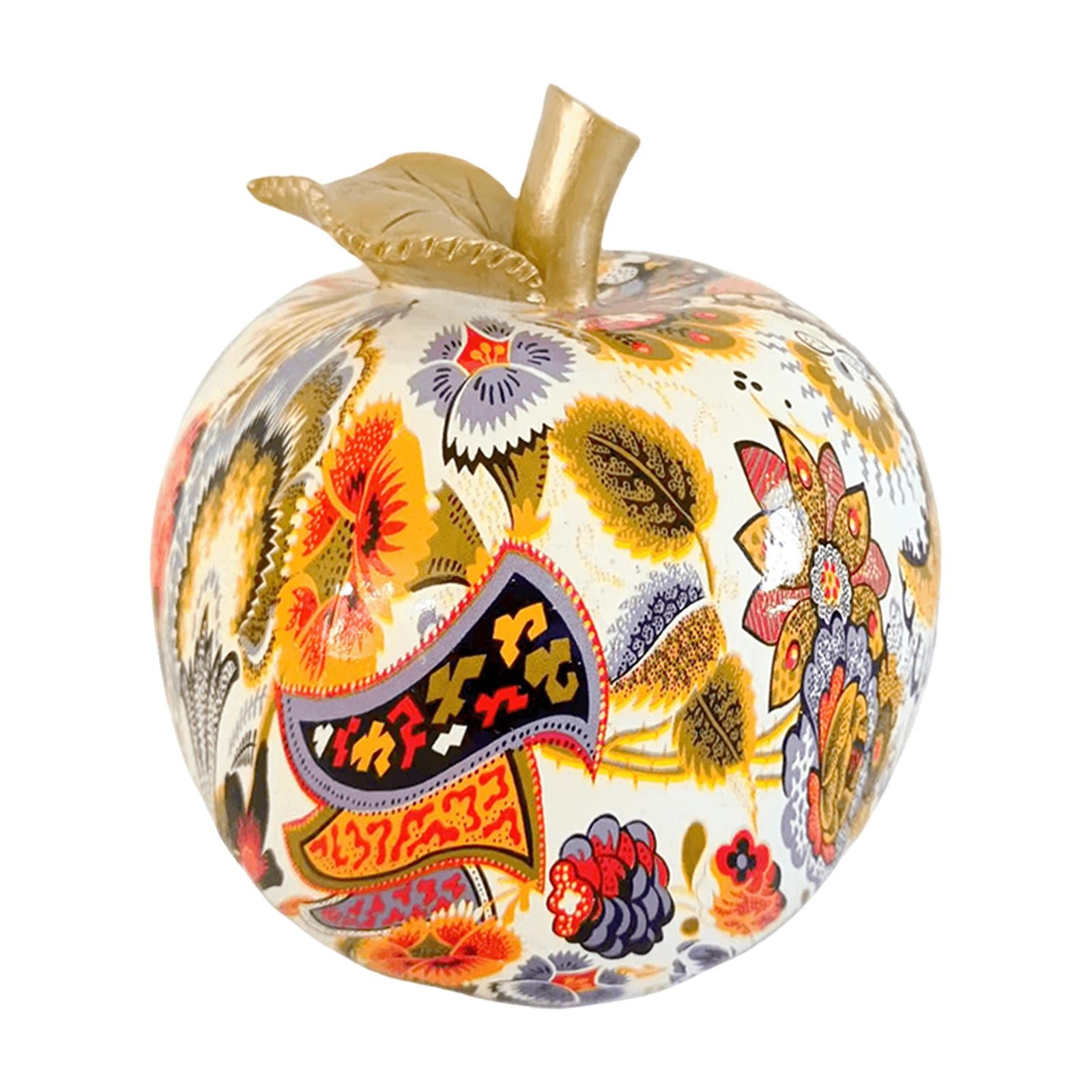 Graffiti Apple Statue Colorful Apple Resin Sculpture for Bookshelf Entry Bar Style B