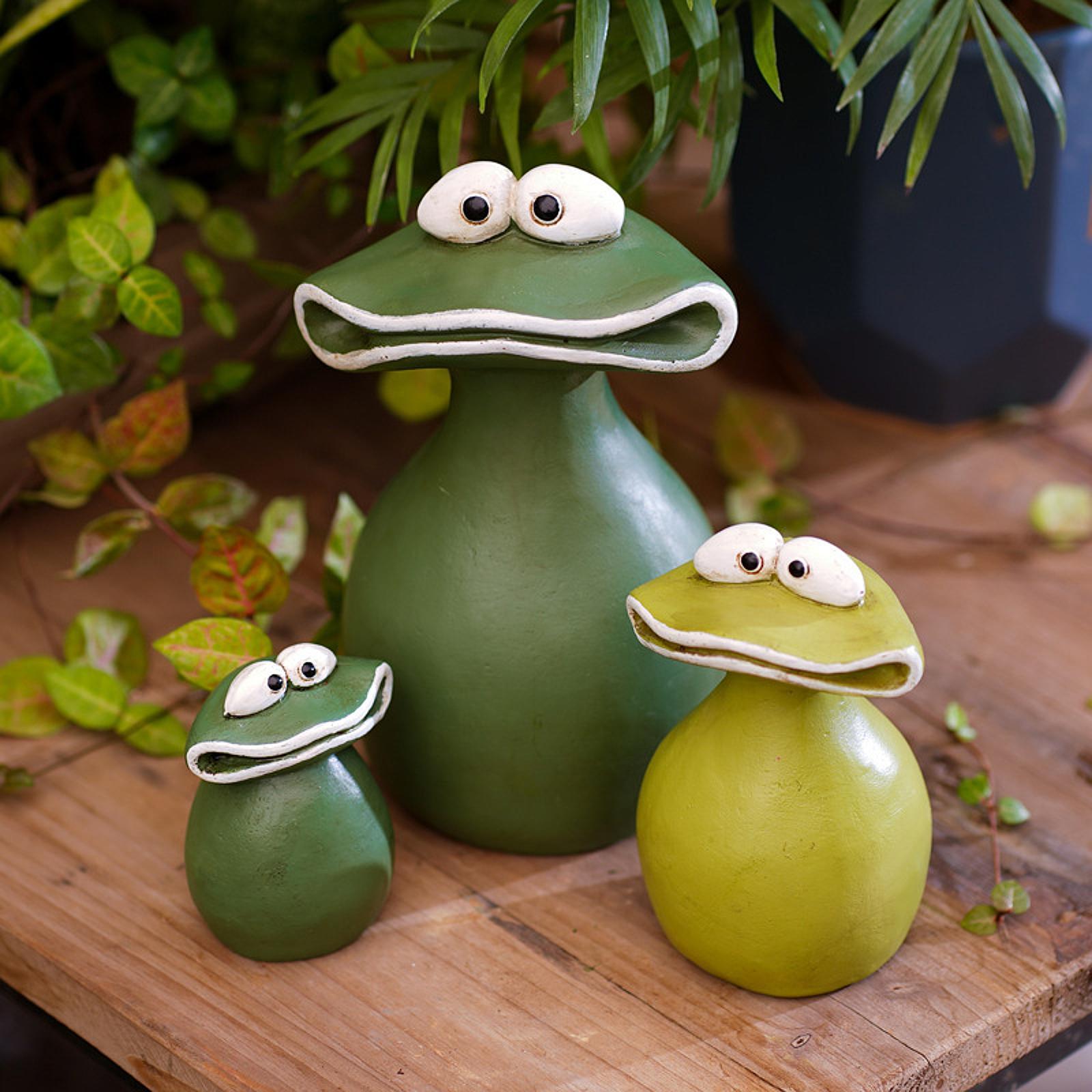 3Pcs Frog Garden Ornaments Cute Animal Statues for Backyard Desk Living Room