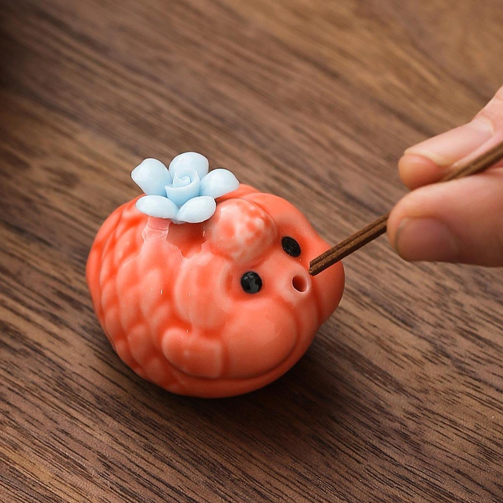 Mini Bubble Fish Statue Modern Ceramic Tea Pet for Table Living Room Tearoom Orange