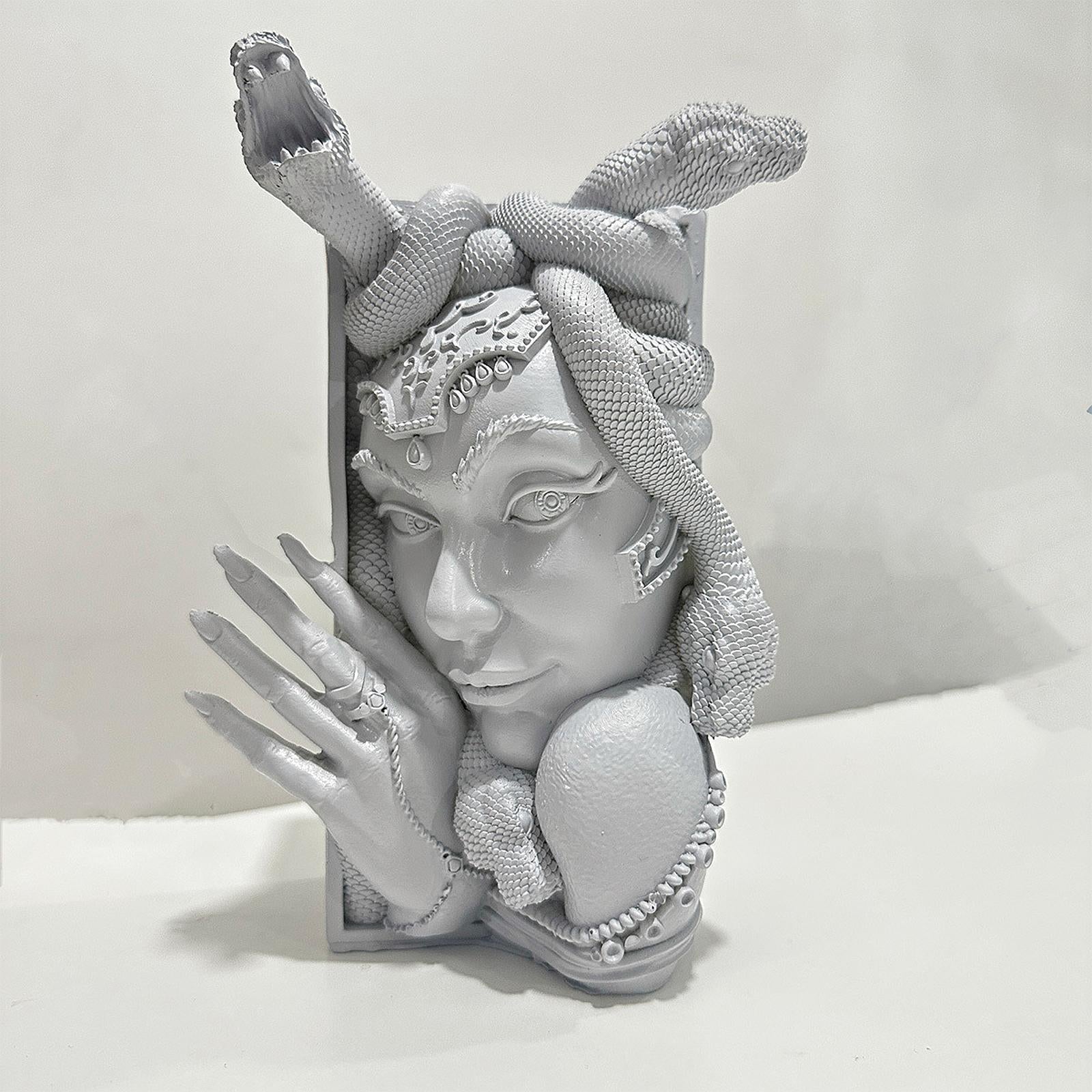 Snake Women Face Bookend Figurine Decorative Book Stopper for Cabinet Indoor Gray