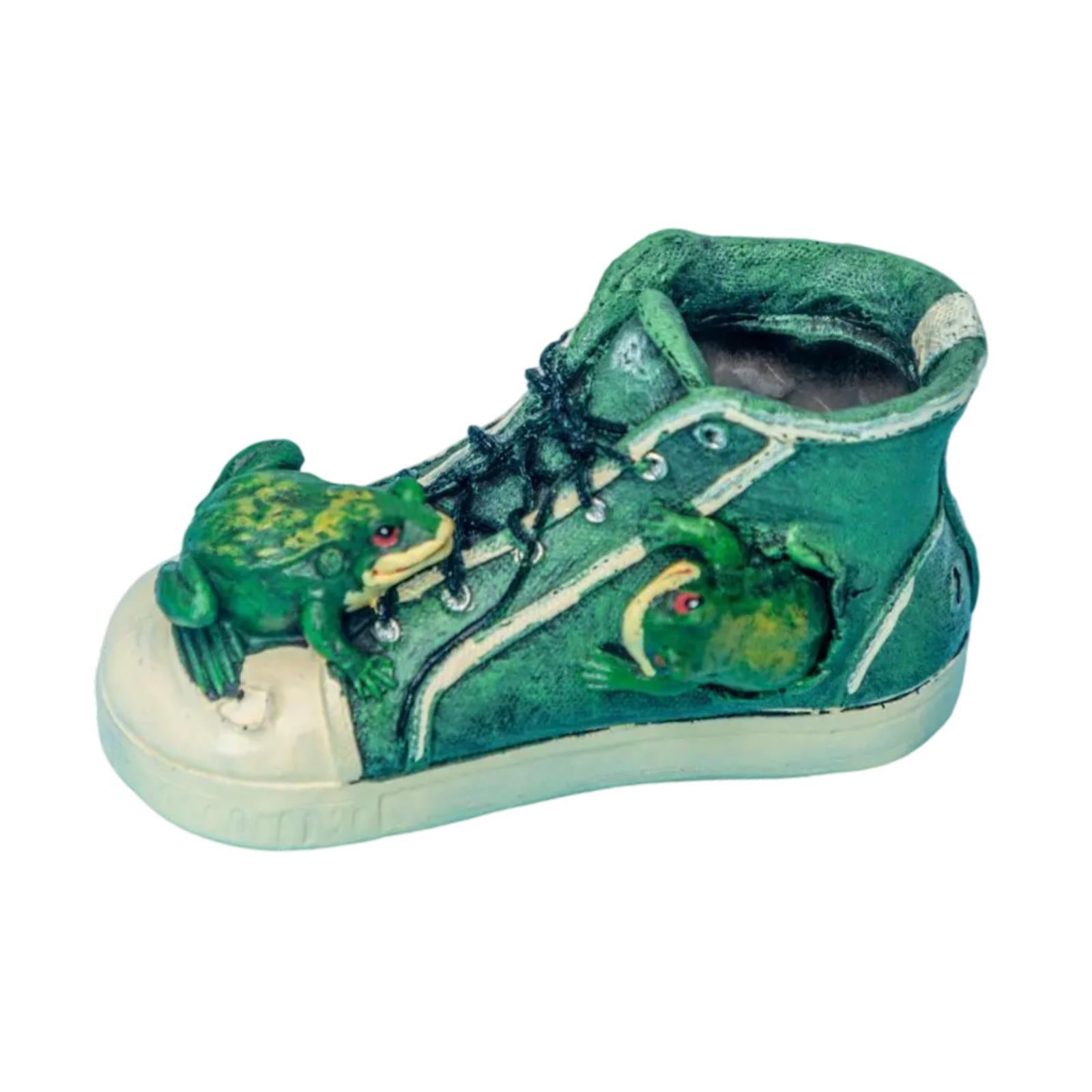 Garden Frog Shoe Statue Cute Resin Animal Figurine for Farmhouse Porch Patio