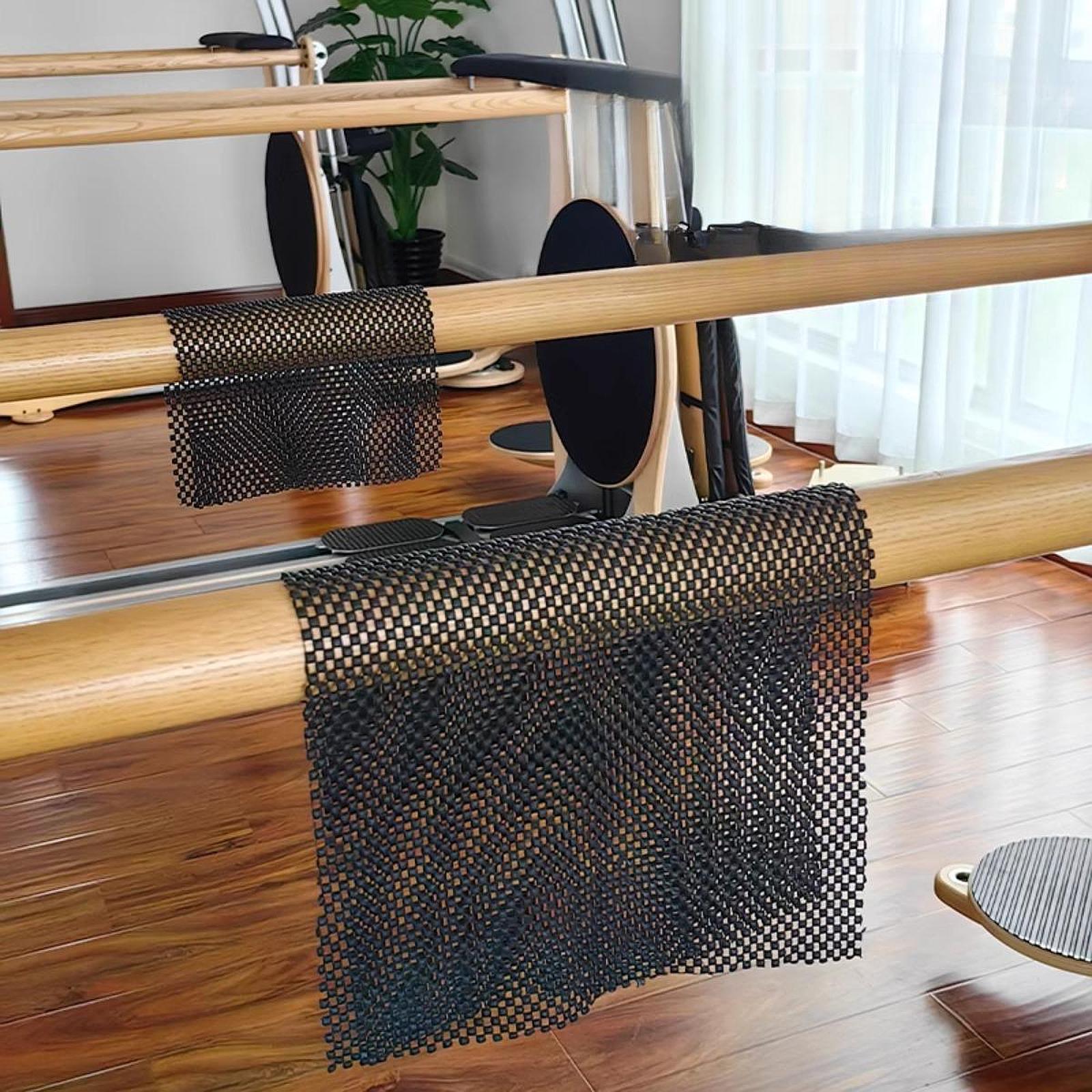 1 Pair Pilates Non Slip Mat Portable for Women Men for Pilates Yoga Exercise 30cmx20cm