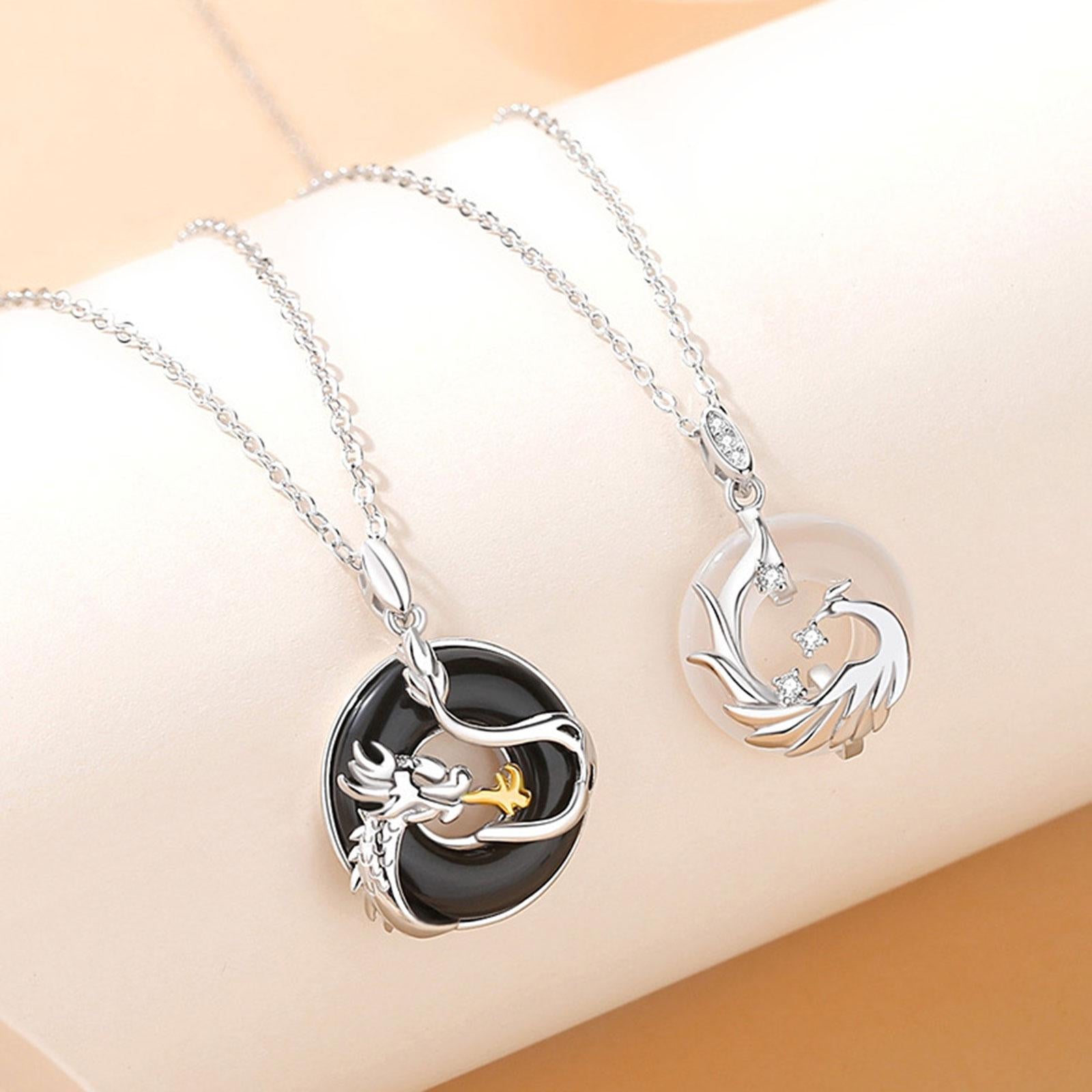 Couple Matching Necklace Valentines Day Gift for Party Day Festivals Man Type