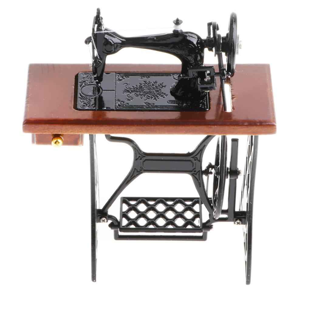 1/10th Mini Vintage Desktop Sewing Machine Mechanism Diecast Vehicle Model Playset Toy Ornament Brown