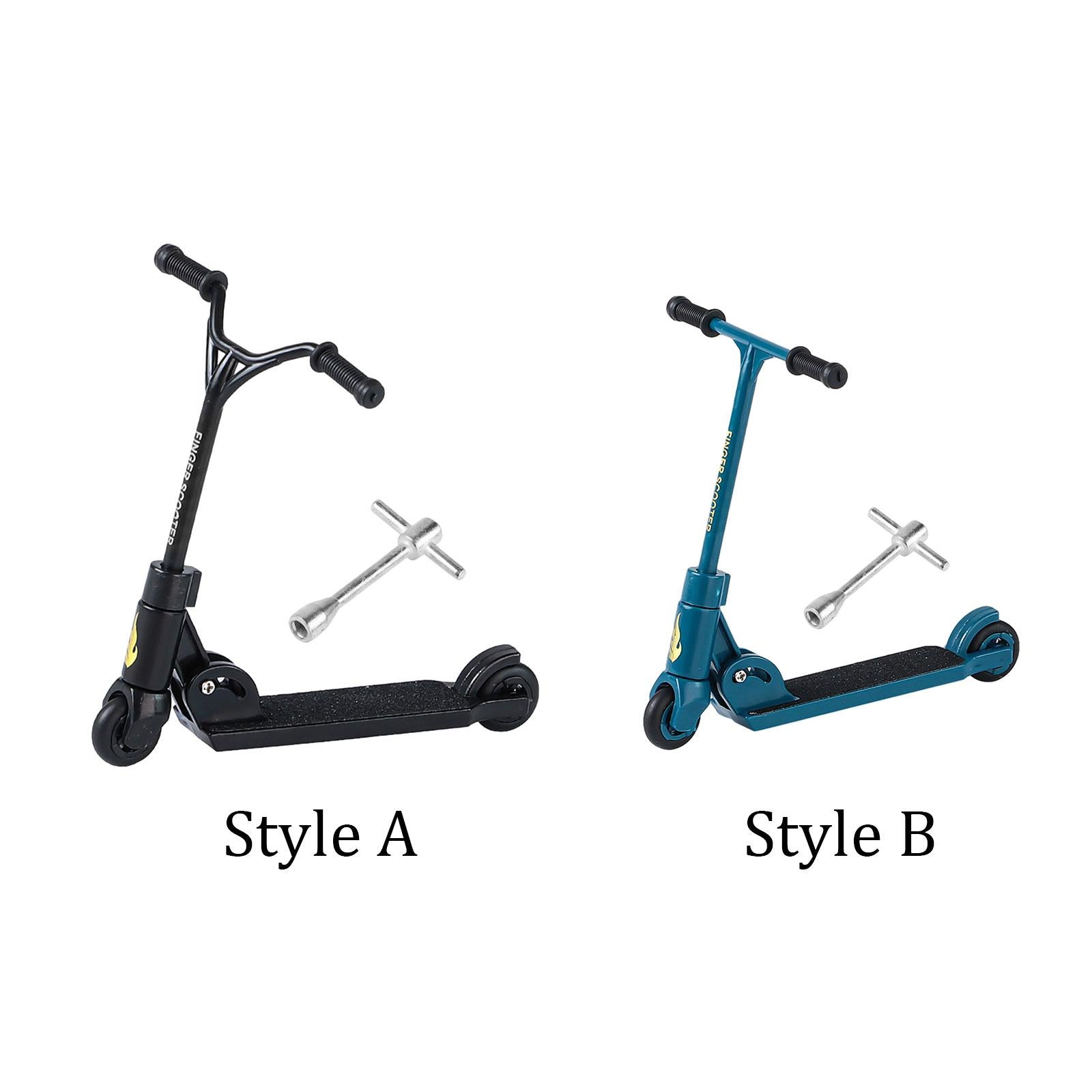2xFinger Scooter Education Toy Novelty Fingerboard Scooter Finger Toy for Kids Style A