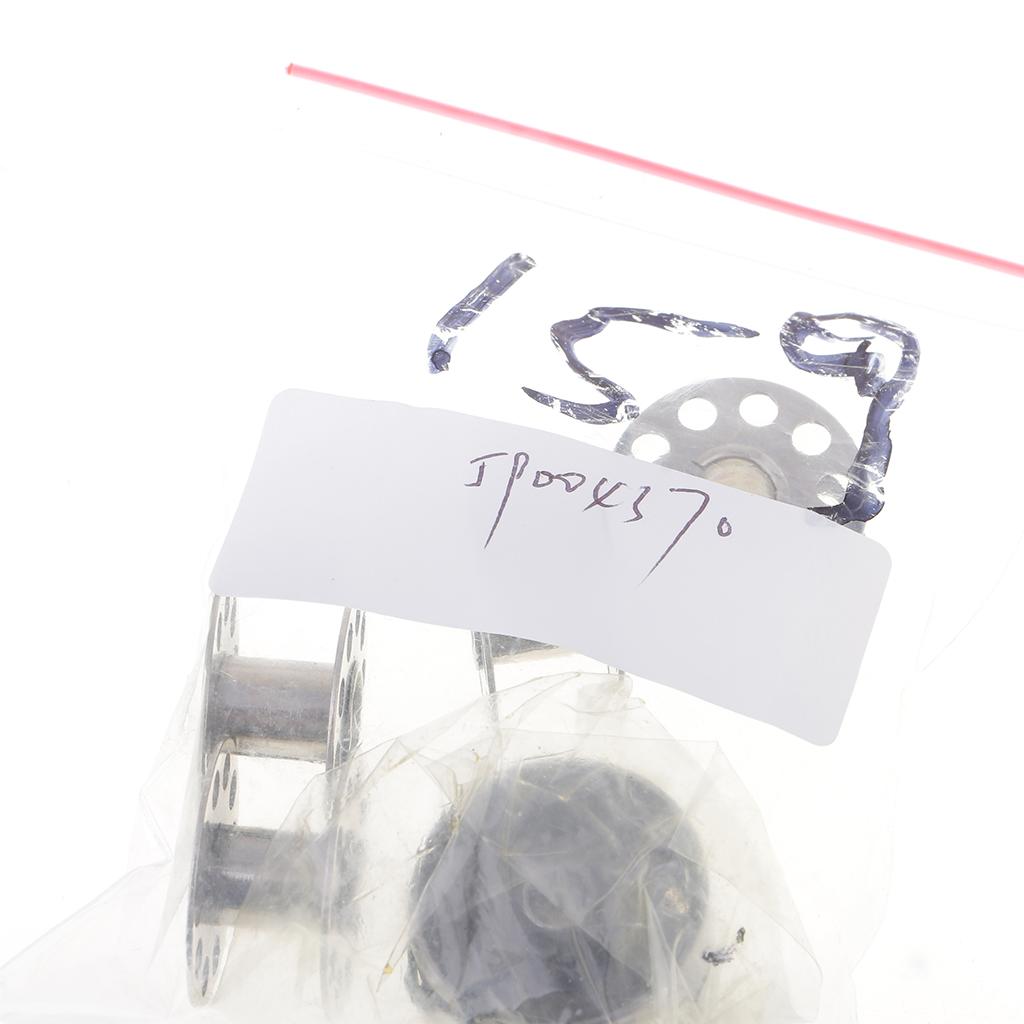 2xSet of 1 Domestic Sewing Machine Bobbin Case + 4 Bobbins