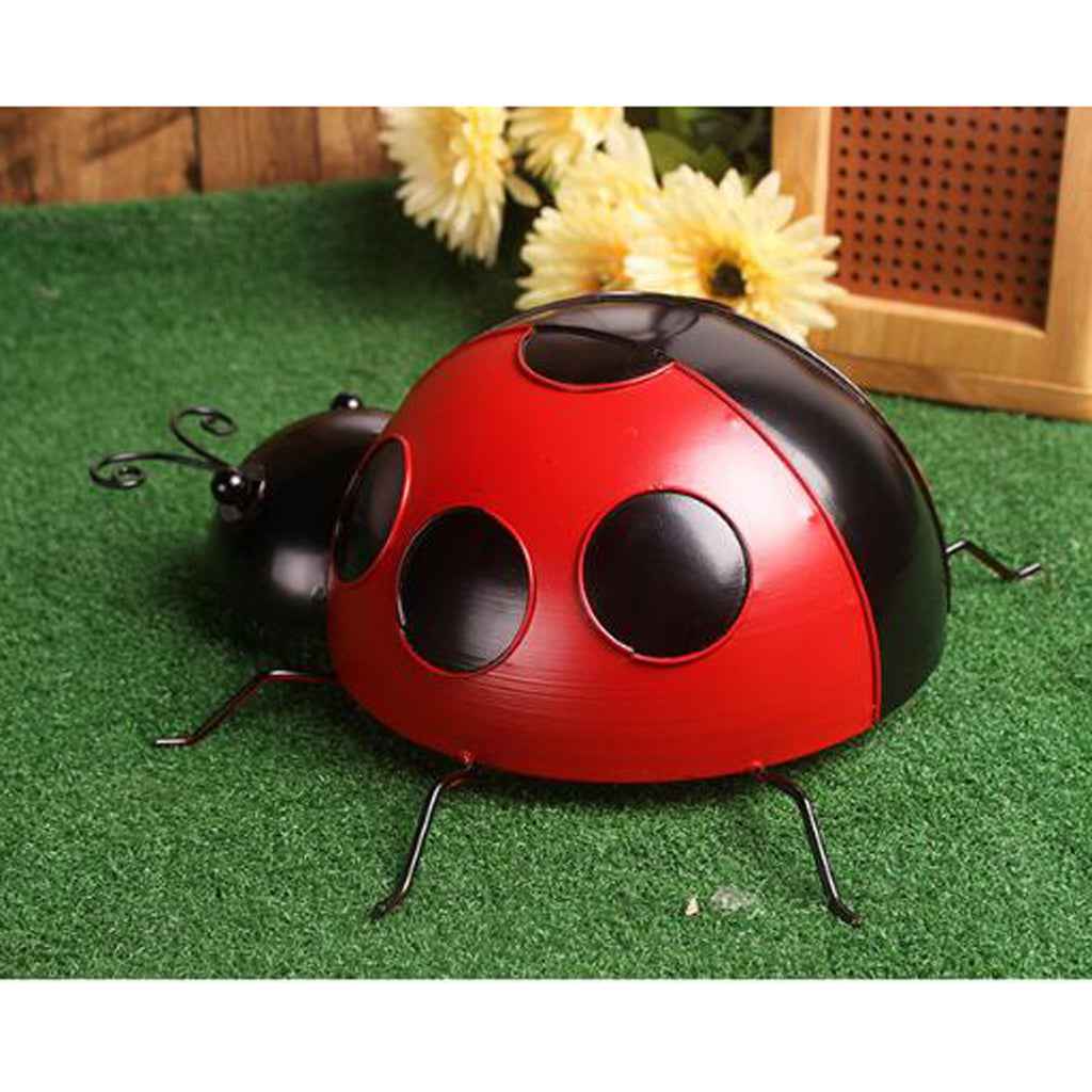 Realistic Ladybird Wall Sculpture Ladybug Figurine Lawn Decoation Photo Prop