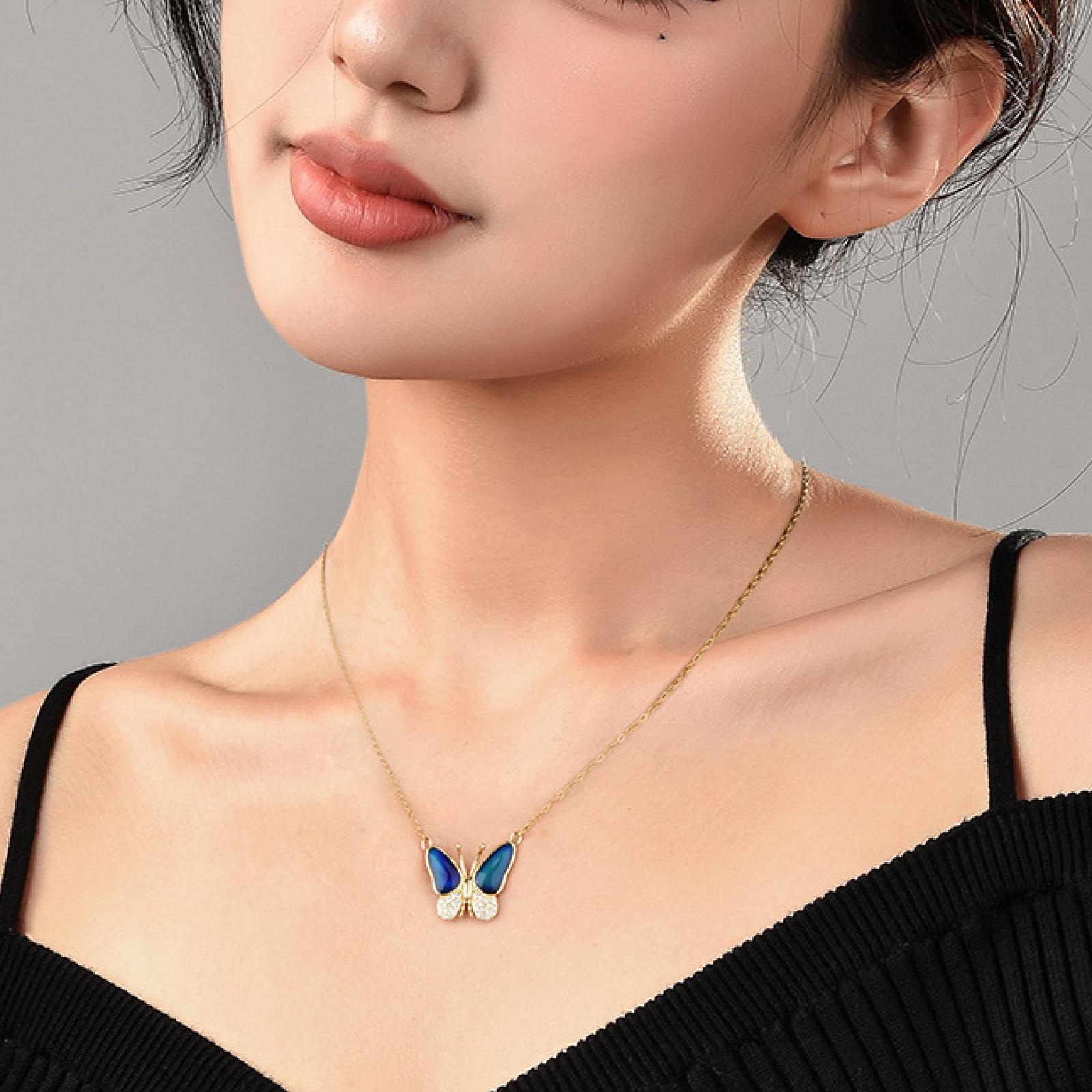 Butterfly Pendant Necklace Chic Unique Jewelry Charm for Gift Party Festival