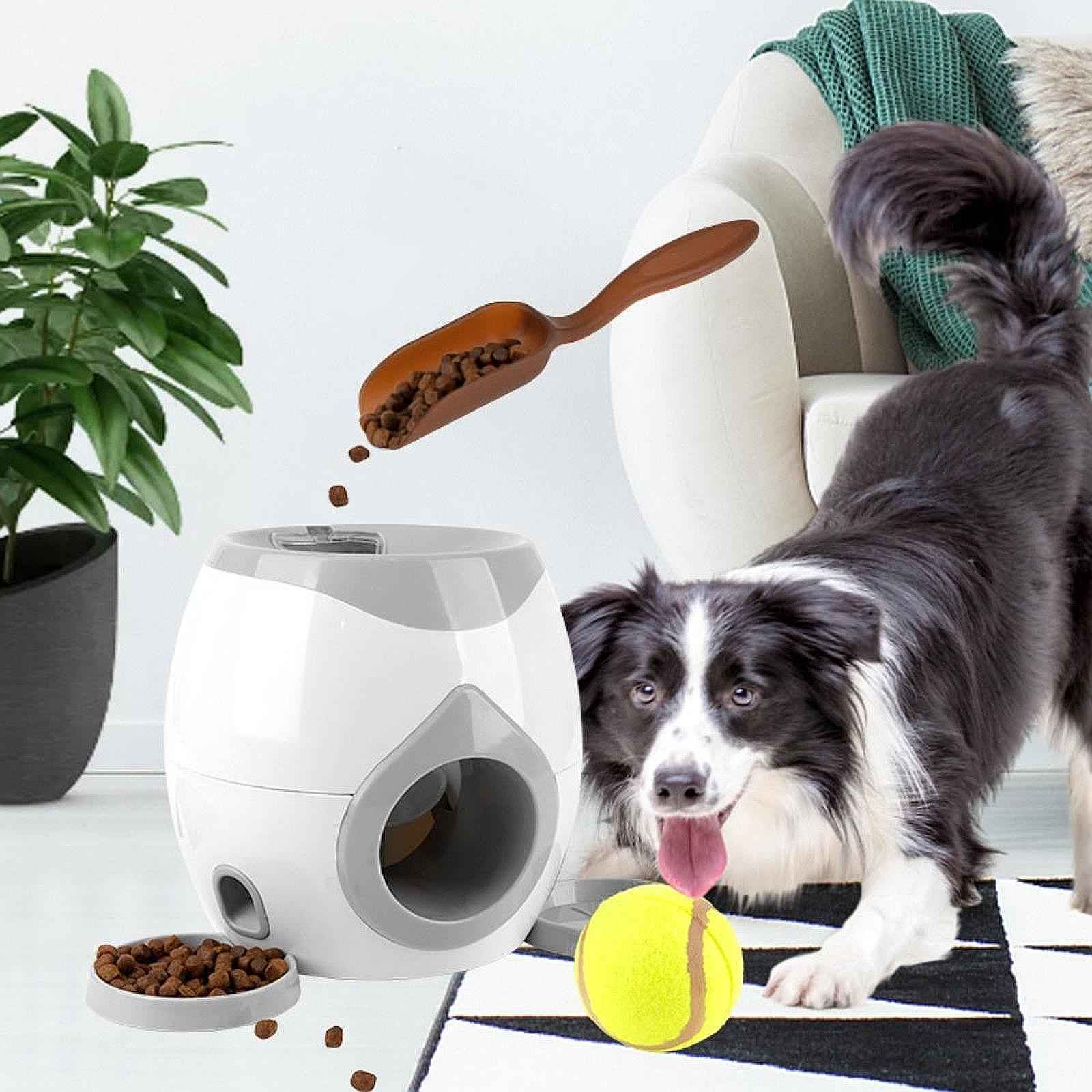 Training Reward with Balls Interactive Ball Tennis Dog Ball Launcher light grey