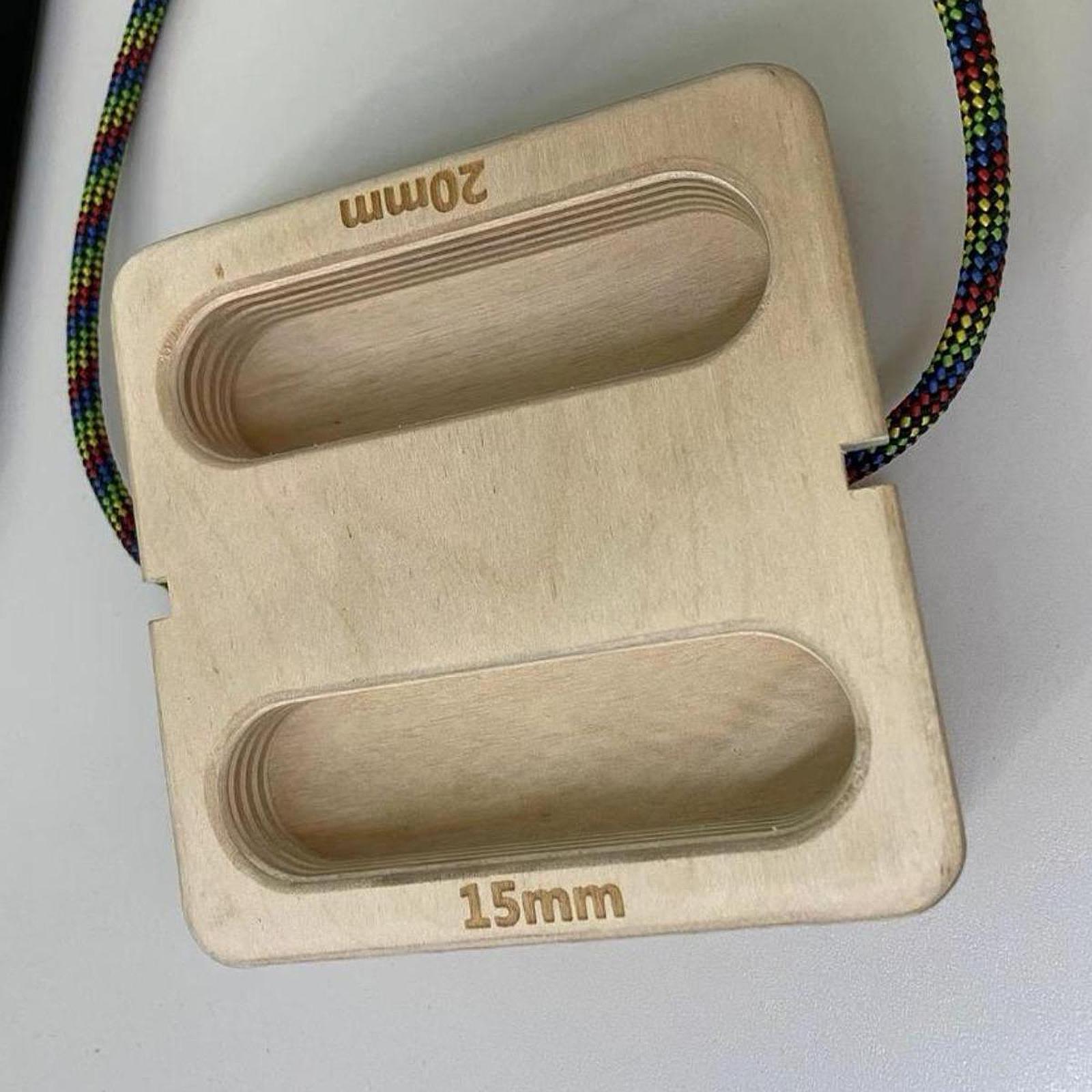 2 Pieces Climbing Hangboards Wall Hanging Indoor Outdoor Finger Strengthener