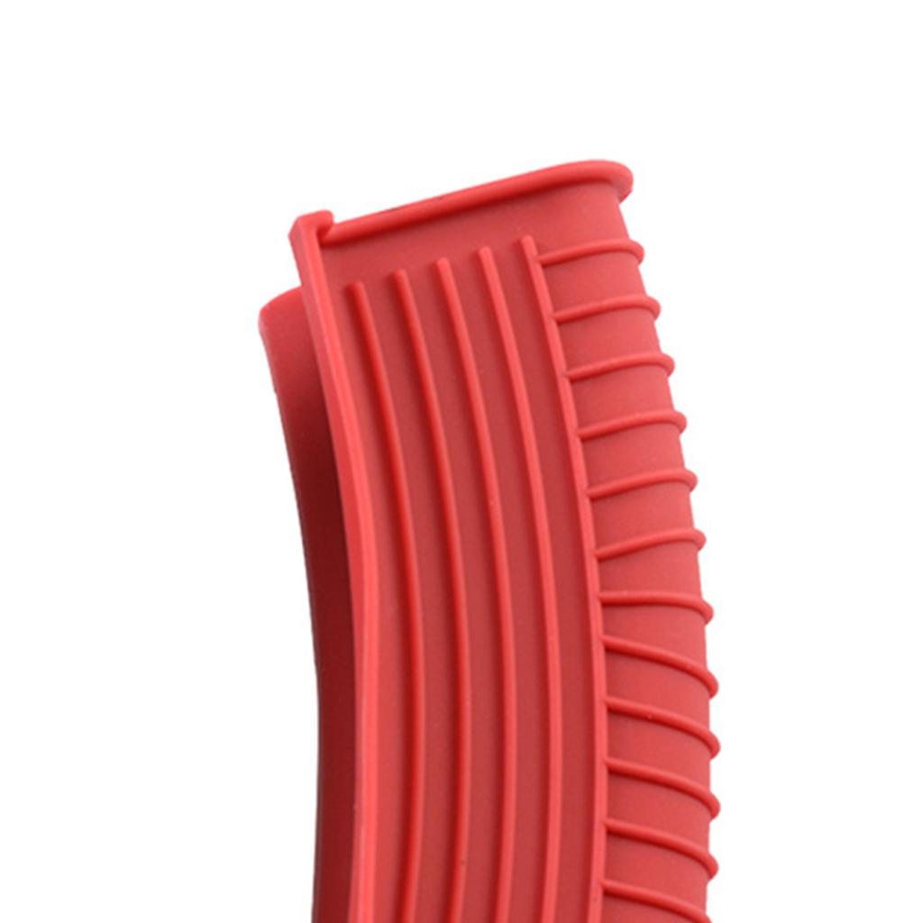 4xSilicone Pot Holder Sleeve Pot Frying Pan Handle Cover Grip Kitchen Red