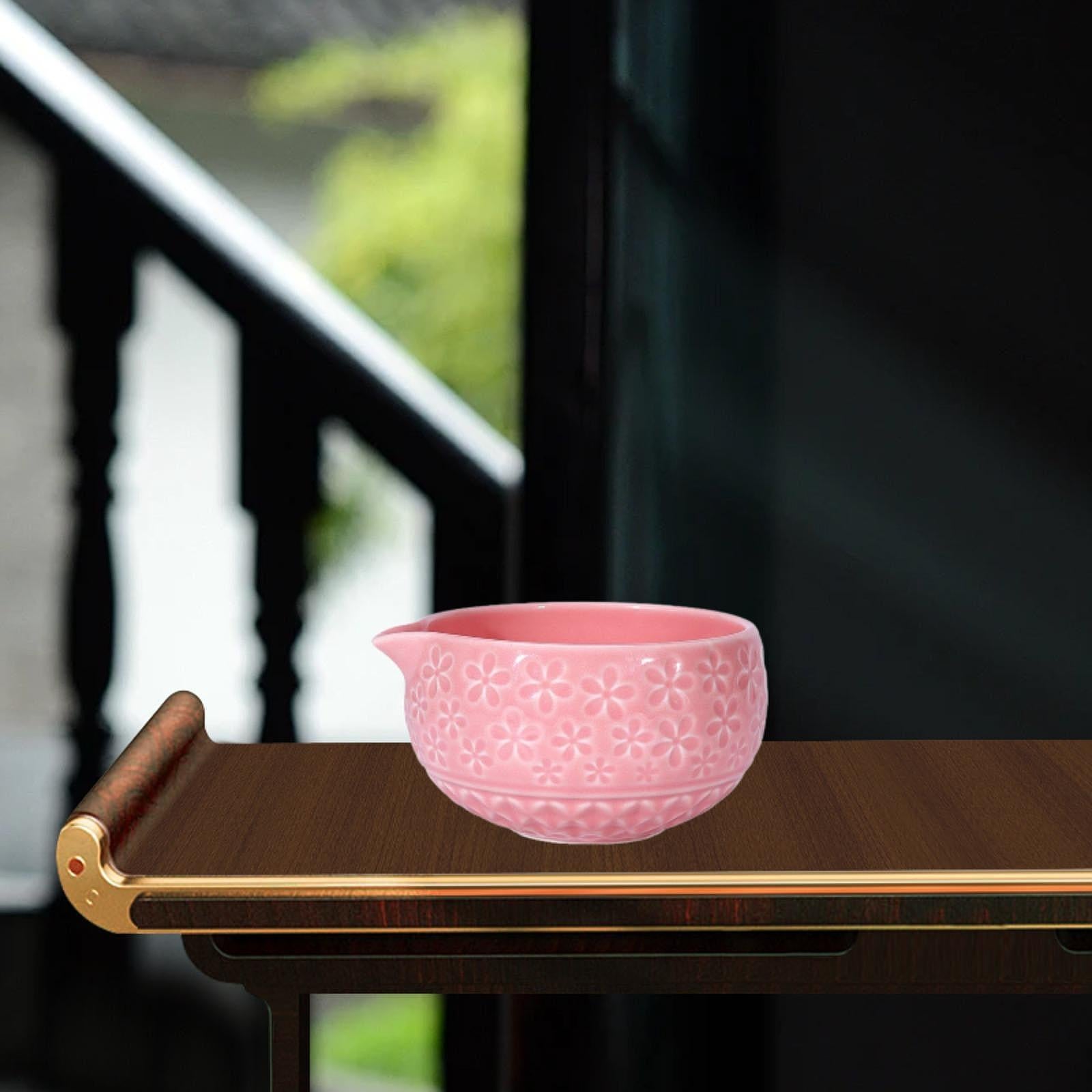 Ceramic Matcha Bowl 560ml Matcha Mixing Bowl for Japanese Matcha Preparation pink