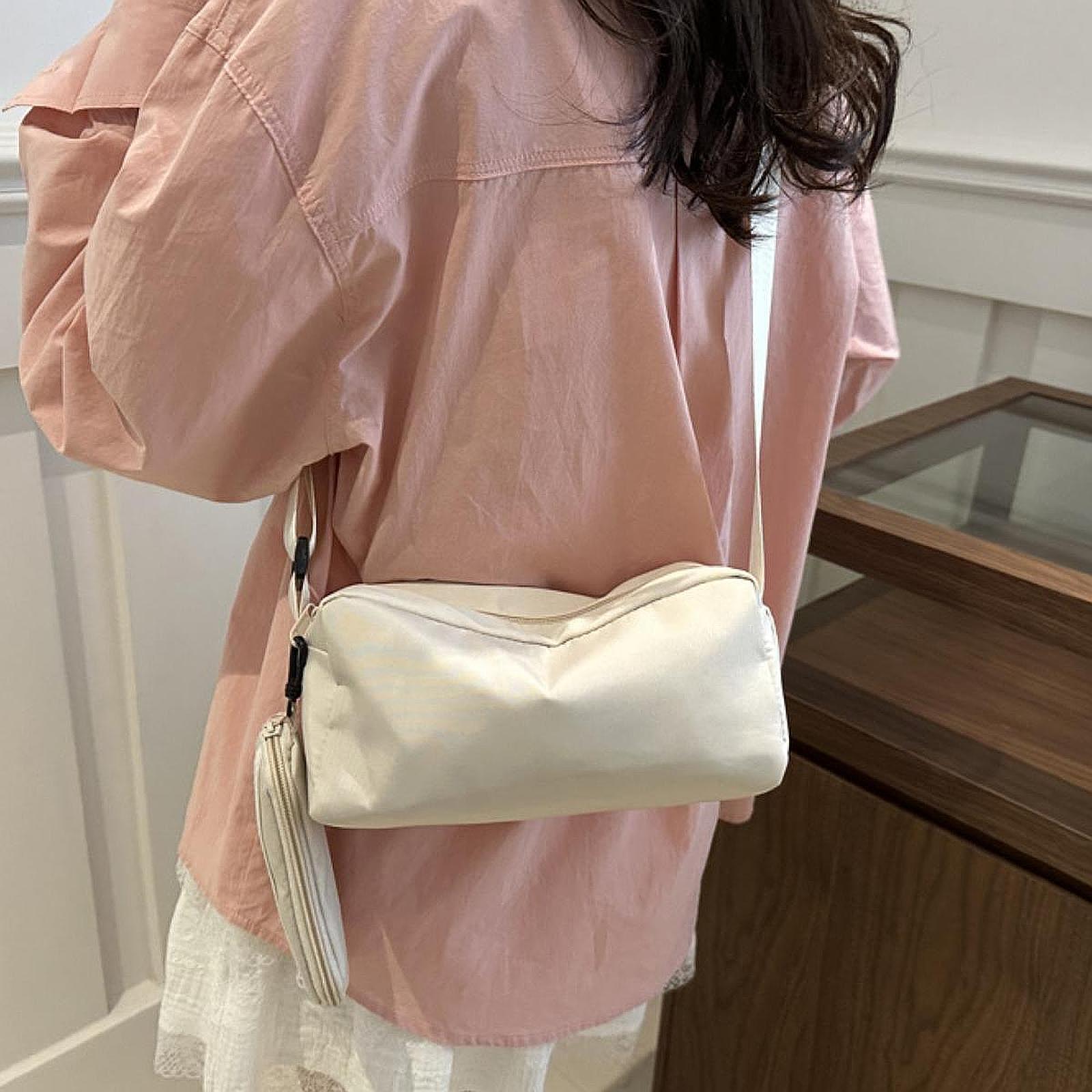 Crossbody Bag with Adjustable Strap Lightweight Oxford Cloth Stylish Handbag White