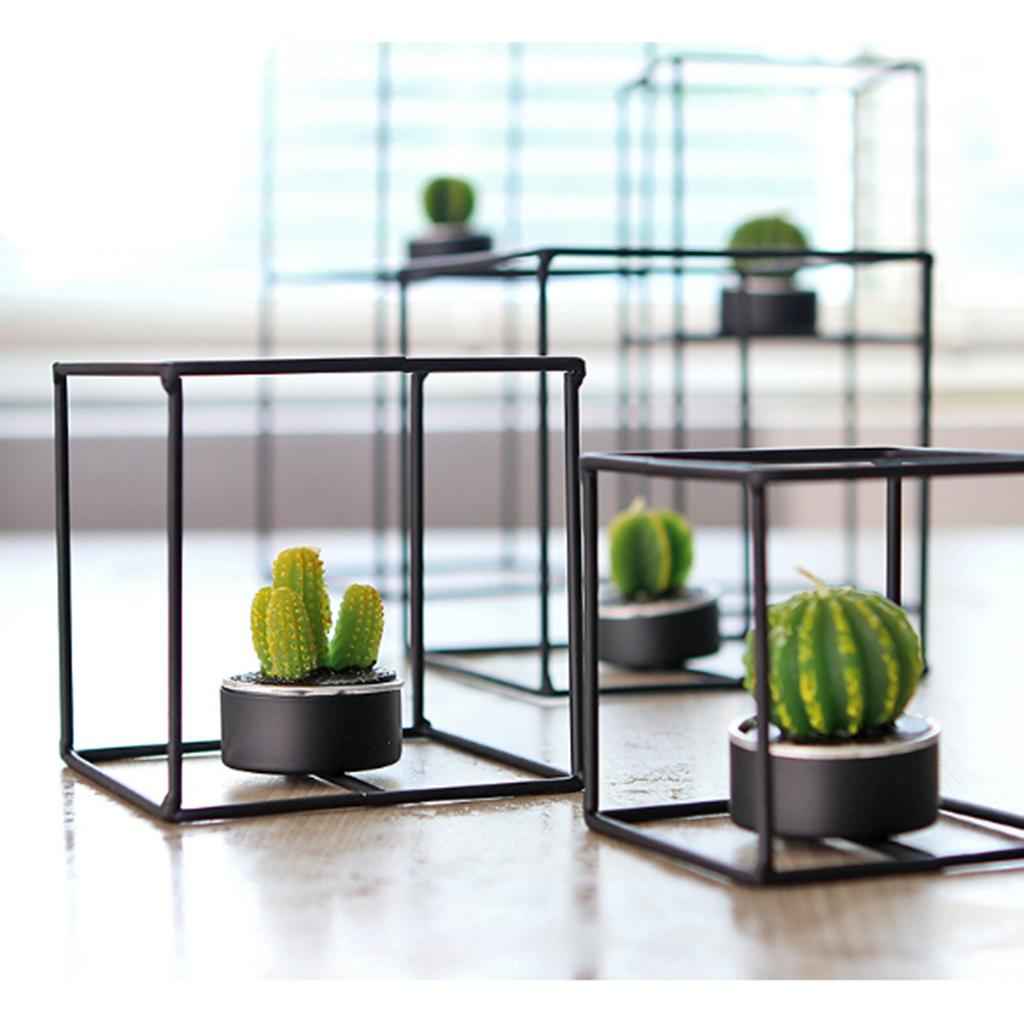 Nordic 3D Geometric Iron Candlestick Table Patio Decor Size 4_9.5x9.5x20.5cm