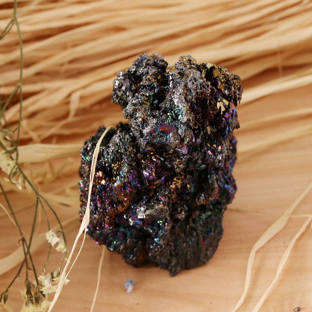 Crystal Raw Natural Stones Desktop Coal Crystal Stone for Living Room/ Office/Desktop Decor