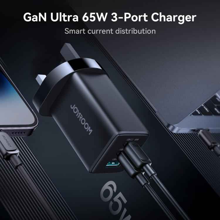 JOYROOM JR-TG10 65W GaN Dual Type-C, USB 3-Port Charger with Type-C to 8 Pin Cable, Plug:UK Plug(White)