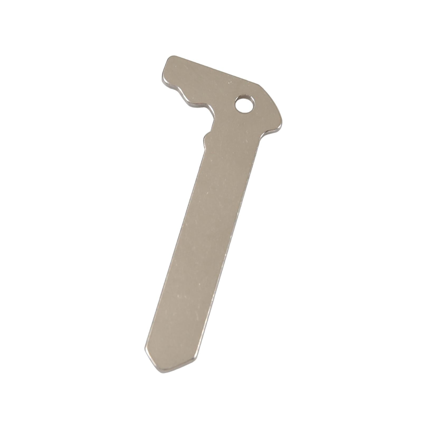 Auto Spare Key Assembly Durable Replacement Car Key for Toyota Daihatsu