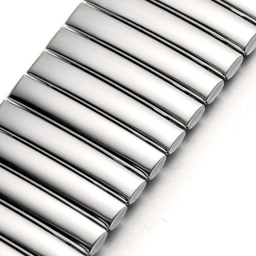 Flexible Stainless Steel Watch Band for Apple Watch Series 8 / 7 41mm / Series 4 / 6 / 5 / SE / SE(2022) 40mm / Series 3 / 2 / 1 38mm - UNIQBUY