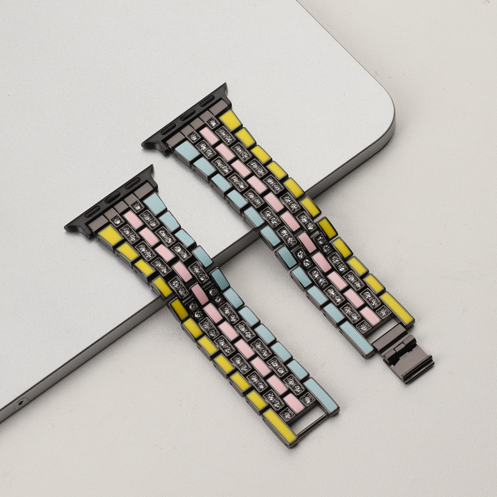 For Apple Watch Ultra 49mm / Series 8 45mm / 7 45mm / Series 6 / 5 / 4 / SSE 44mm / SE (2022) 44mm / Series 3 / 2 / 1 42mm Flag Style Watch Strap Rhinestone Band Replacement - Yellow / Blue / Black - UNIQBUY