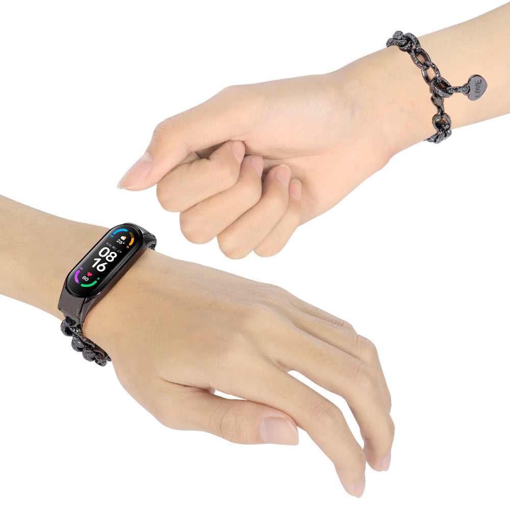 For Xiaomi Mi Band 5/Mi Band 6 Stainless Steel Heart-shaped Pendant Wrist Bracelet Watch Band Replacement Strap - Black - UNIQBUY