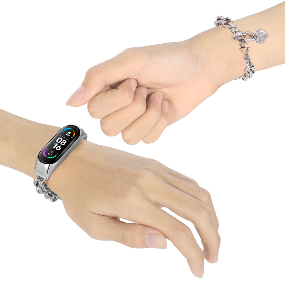 For Xiaomi Mi Band 5/Mi Band 6 Stainless Steel Heart-shaped Pendant Wrist Bracelet Watch Band Replacement Strap - Silver - UNIQBUY