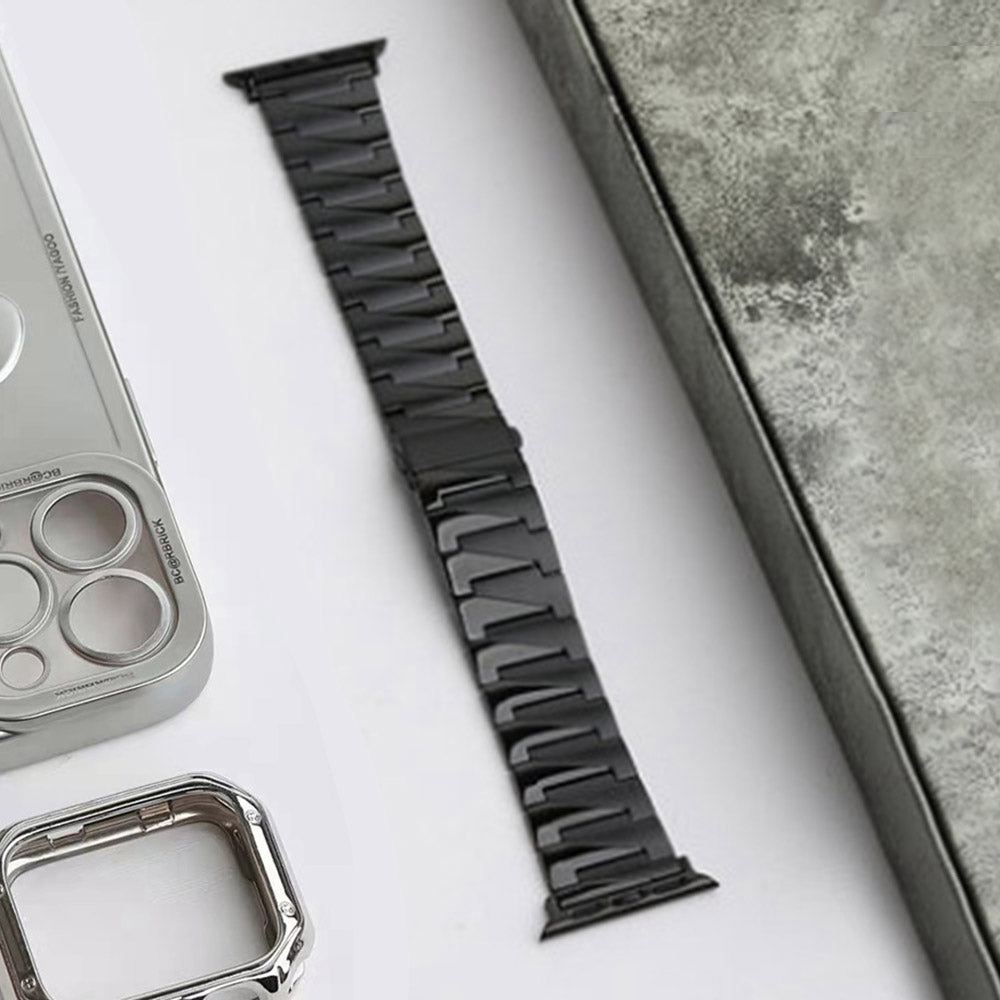 For Apple Watch Series 8 41mm / Series 7 41mm / Watch Series 6 / 5 / 4 / SE / SE(2022) 40mm / Watch Series 1 / 2 / 3 38mm Replacement Strap Stainless Steel Frosted Smartwatch Wrist Band - Black - UNIQBUY