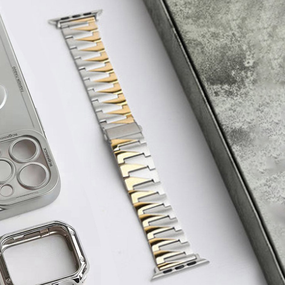 For Apple Watch Ultra 49mm / Series 8 45mm / 7 45mm / 4 / 5 / 6 / SE 44mm / SE (2022) 44mm / Series 1 / 2 / 3 42mm Frosted Stainless Steel Smartwatch Strap Replacement Wrist Band - Silver / Gold - UNIQBUY