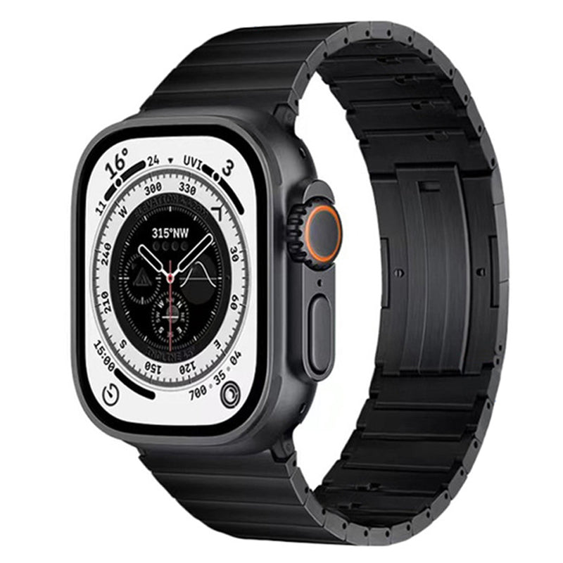 a black and white photo of a clock