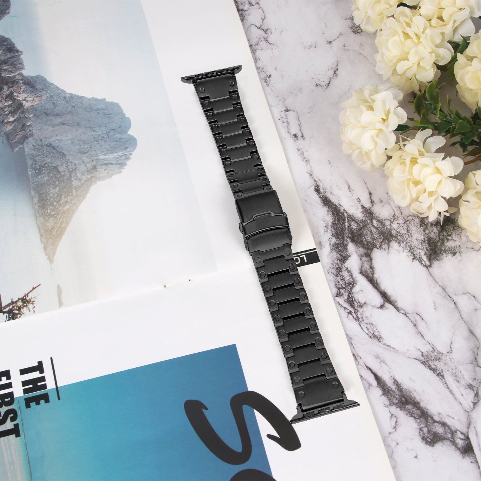 For Apple Watch Series 8 / 7 41mm / 6 / 5 / 4 / SE (2020) / SE (2022) 40mm / 3 / 2 / 1 38mm Watch Strap Replacement Stainless Steel Watch Band - Black - UNIQBUY
