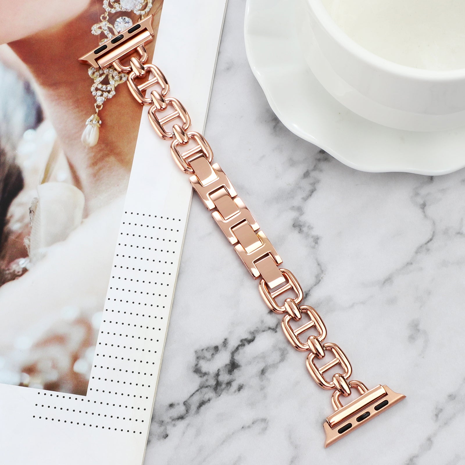 For Apple Watch Ultra 49mm / Series 8 / 7 45mm / 6 / 5 / 4 / SE / SE (2022) 44mm / 3 / 2 / 1 42mm Metal Bracelet Watch Strap Replacement Wrist Band - Rose Gold - UNIQBUY