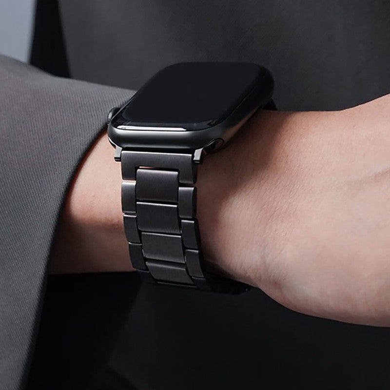 For Apple Watch Ultra 49mm / Series 8 7 45mm / Series 6 5 4 SE SE (2022) 44mm / Series 3 2 1 42mm Titanium Alloy Smartwatch Strap - Grey