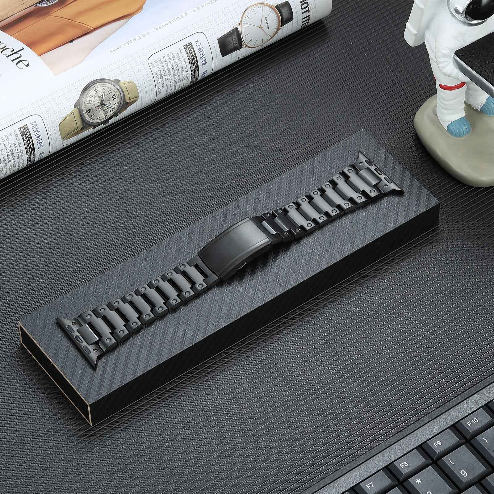 For Apple Watch Ultra 49mm / Series 8 / 7 45mm / 6 / 5 / 4 / SE / SE (2022) 44mm / 3 / 2 / 1 42mm Titanium Steel Watch Band Replacement Strap - Black