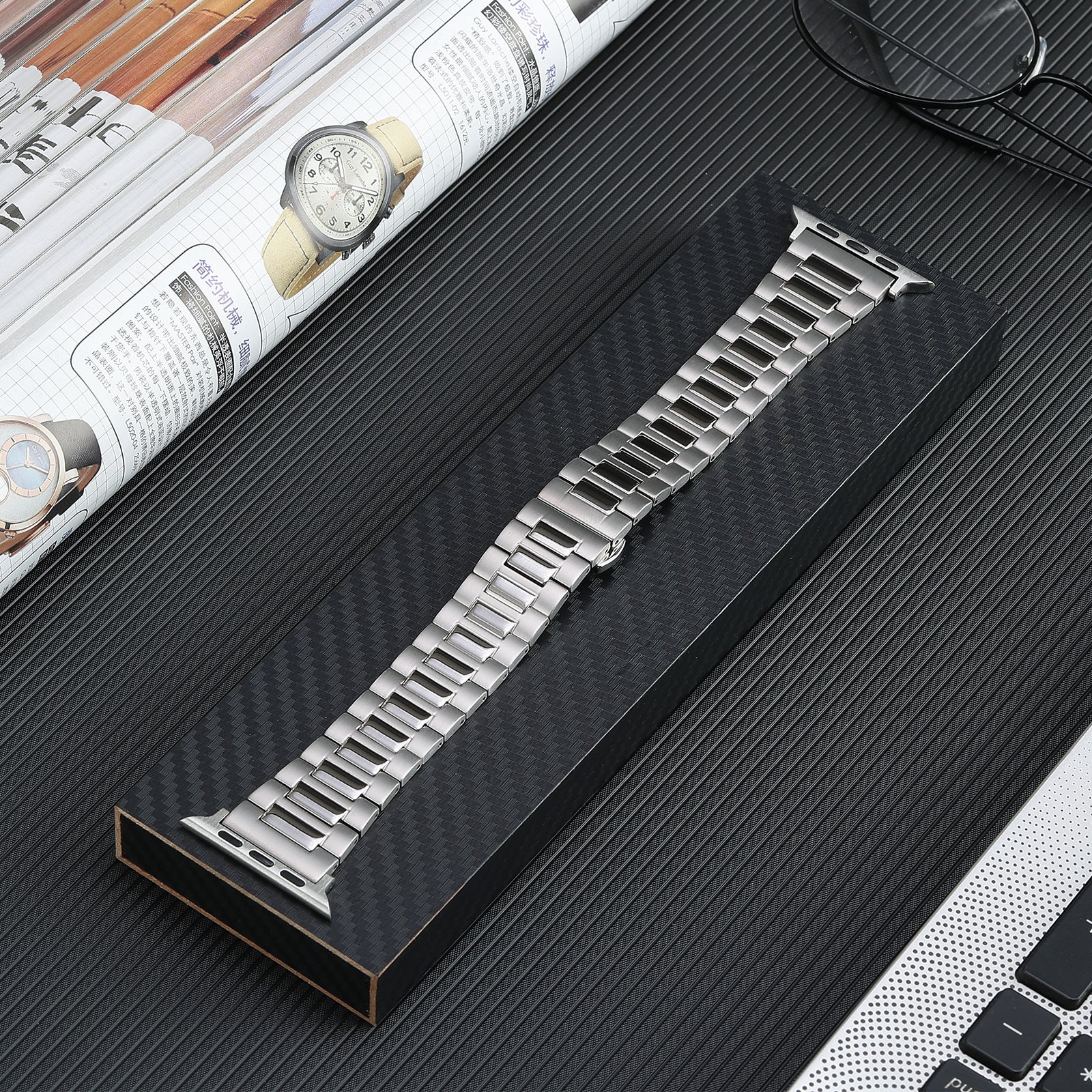 Metal Band for Apple Watch Ultra 49mm / Series 8 7 45mm / Series 6 5 4 SE (2022) SE 45mm / Series 3 2 1 42mm , 3-Bead Titanium Steel Watch Strap with Butterfly Clasp - Silver - UNIQBUY