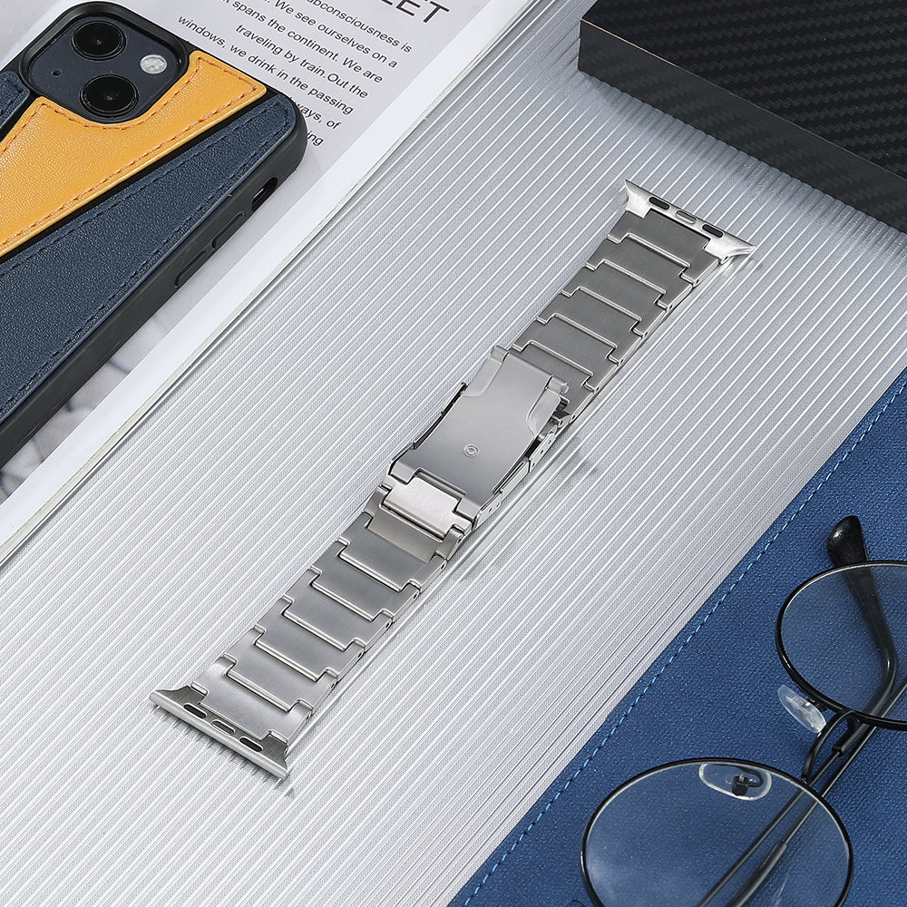 Watch Band for Apple Watch Ultra 49mm / Series 8 7 45mm / Series 6 5 4 SE (2022) SE 44mm / Series 3 2 1 42mm , 5-Bead Titanium Steel Bracelet Strap - Silver - UNIQBUY