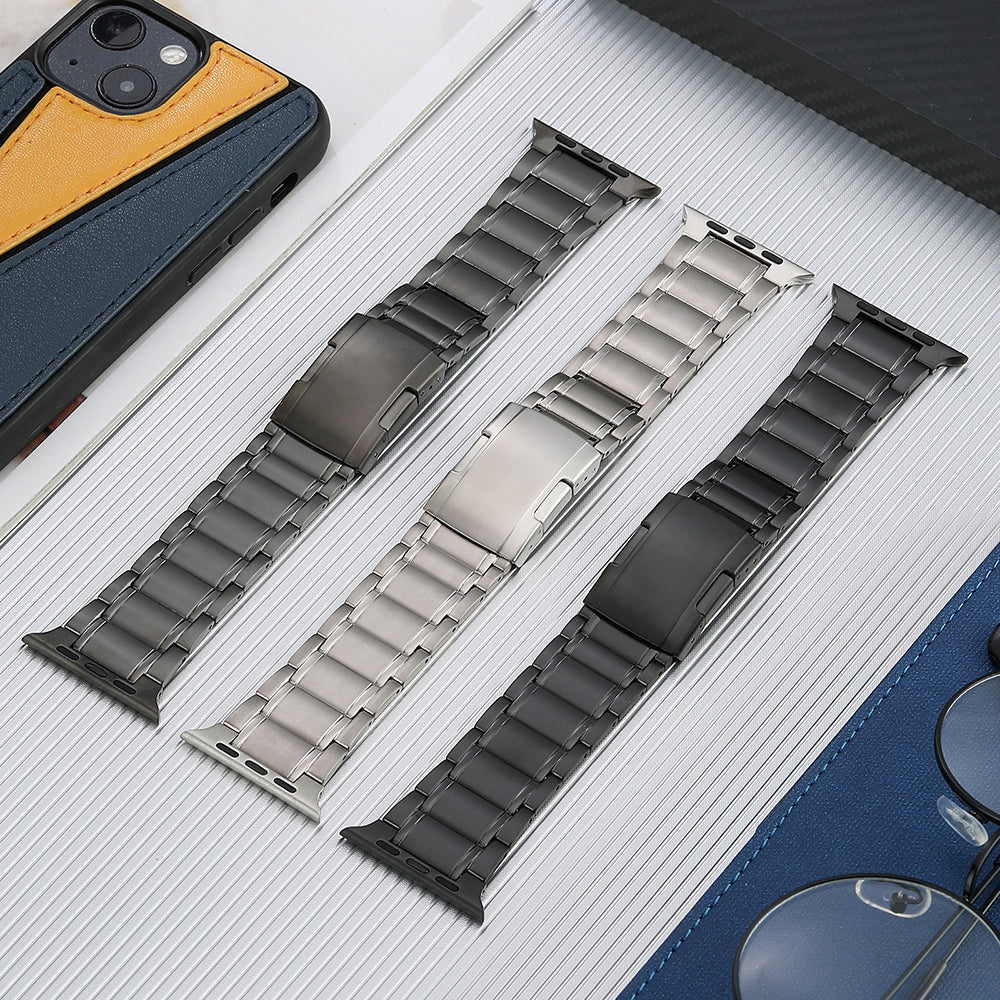 Watch Band for Apple Watch Ultra 49mm / Series 8 7 45mm / Series 6 5 4 SE (2022) SE 44mm / Series 3 2 1 42mm , 5-Bead Titanium Steel Bracelet Strap - Silver - UNIQBUY