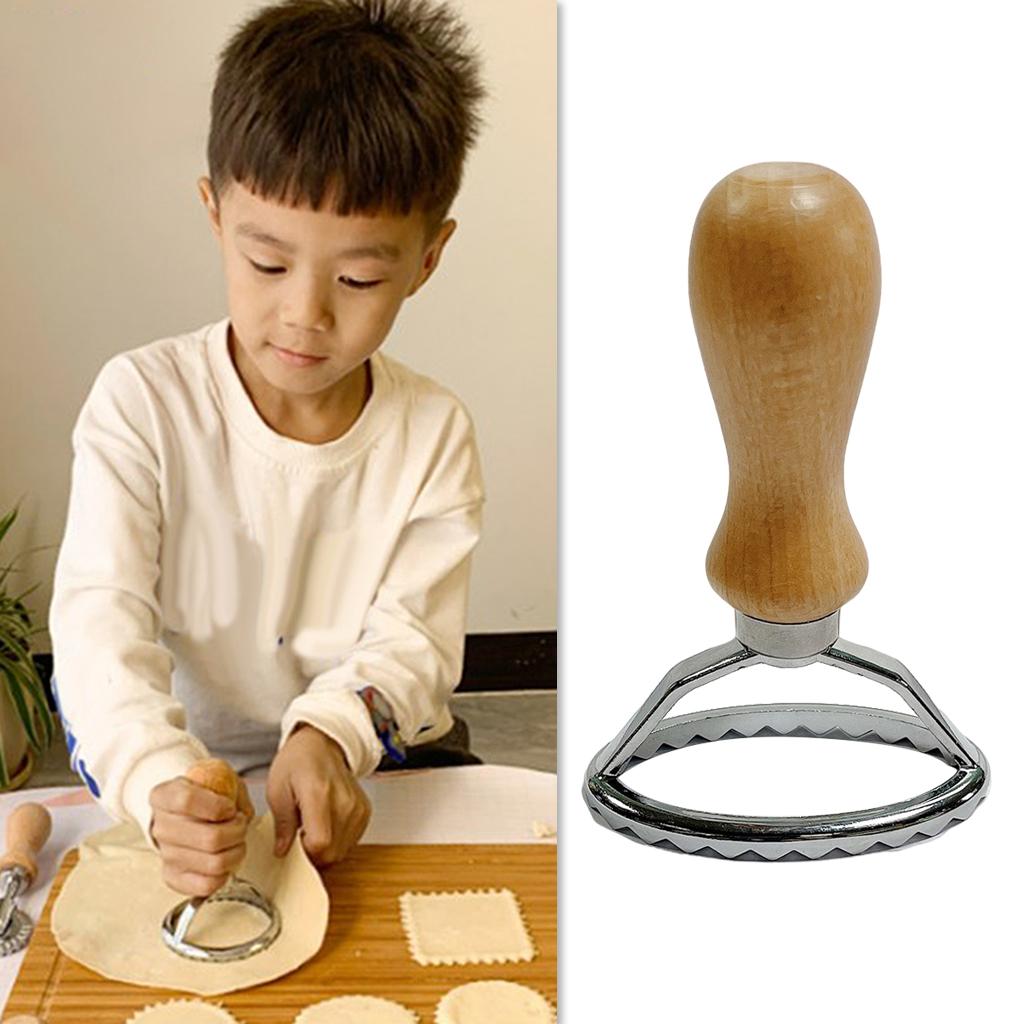 Classical Ravioli Stamp Cutter Mould Wooden Handle for Pasta Dough Cutter oval