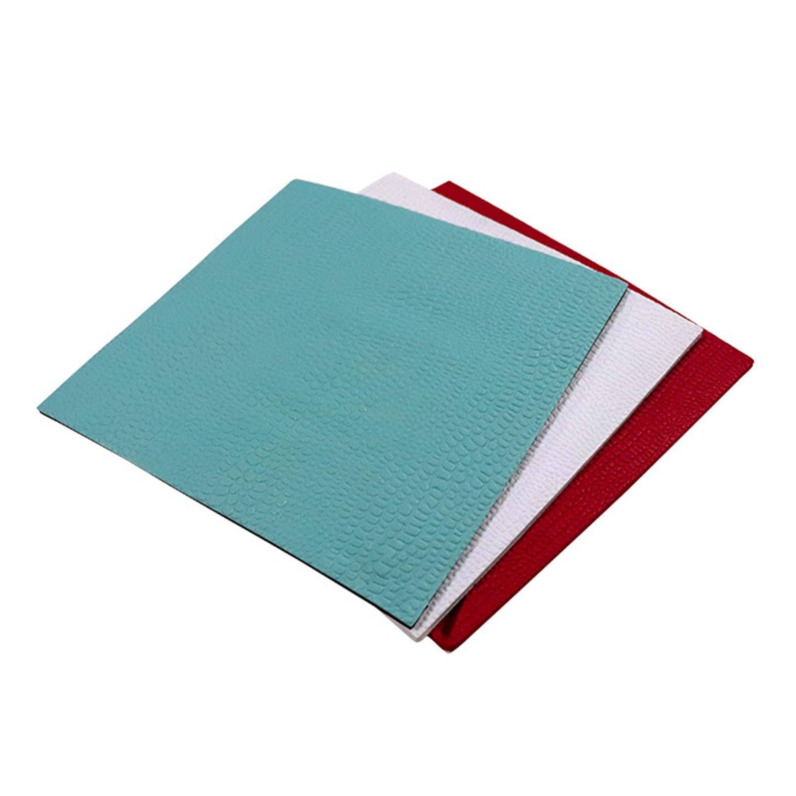 Green Inflatable Floating Surfboard Traction Non-Slip Mat Tumbling Pads