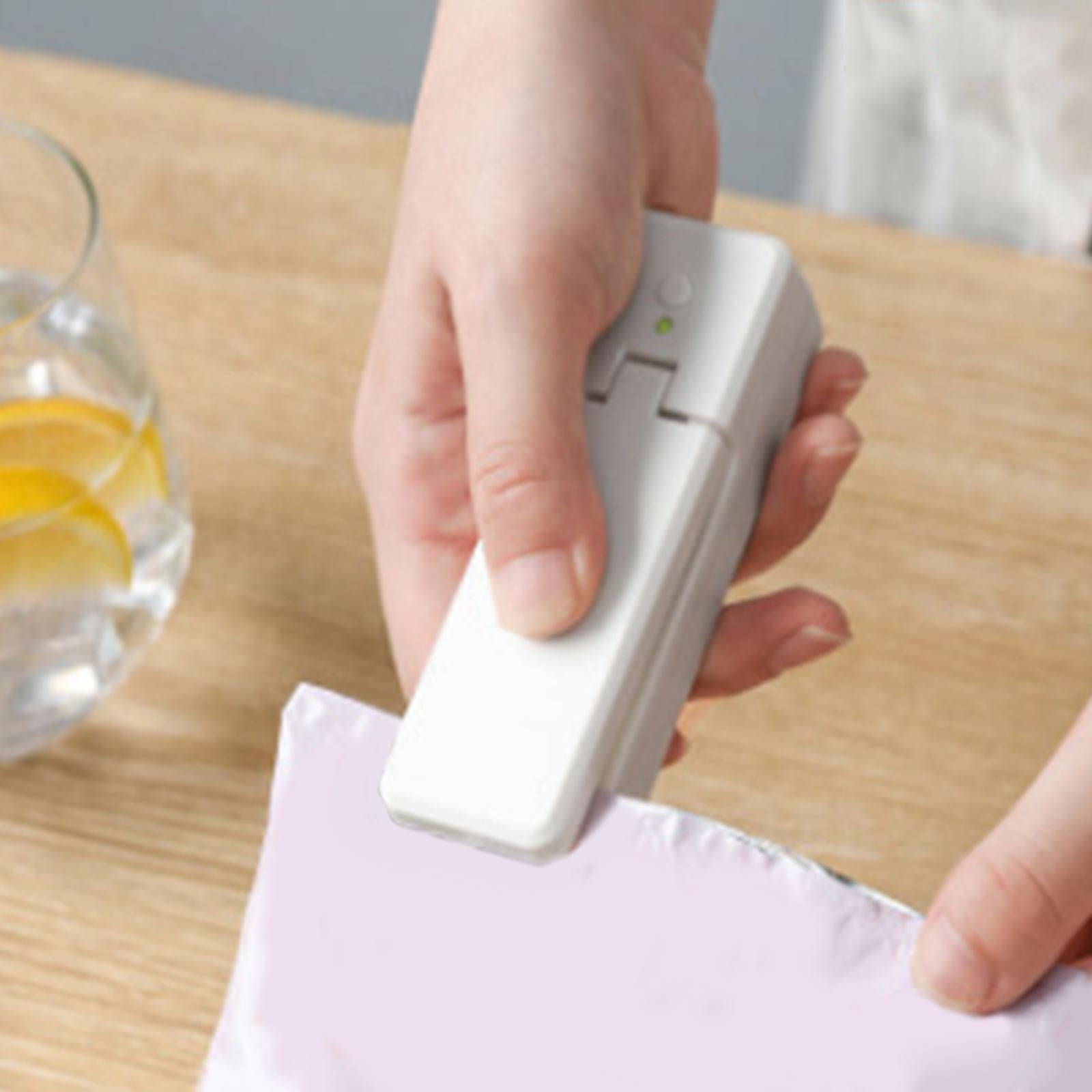 Mini Bag Sealer USB Rechargeable Portable Heat Sealer for Plastic Bags Pink