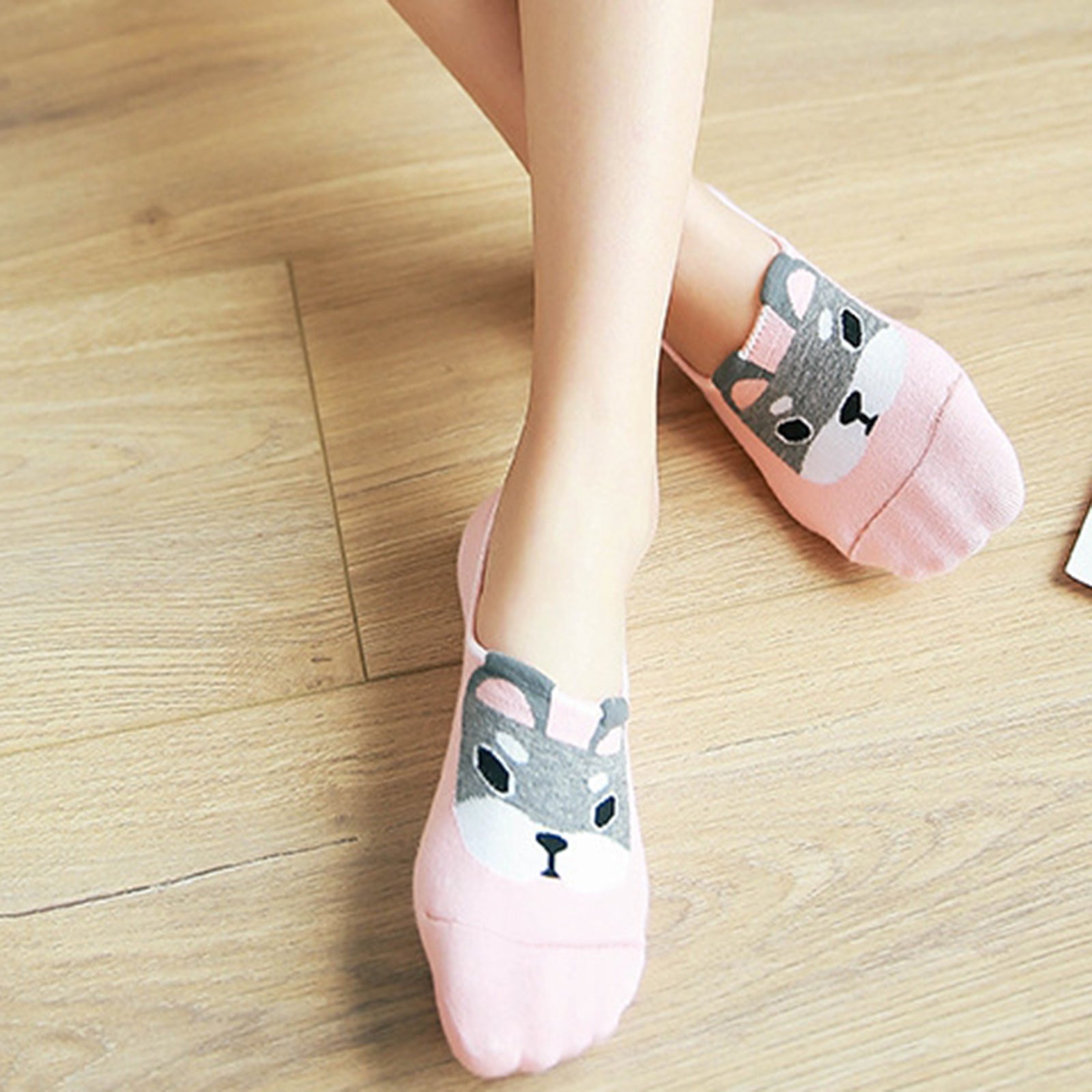Women's 5 Pairs No Show Invisible Socks Non Slip Casual Socks Dog Pattern