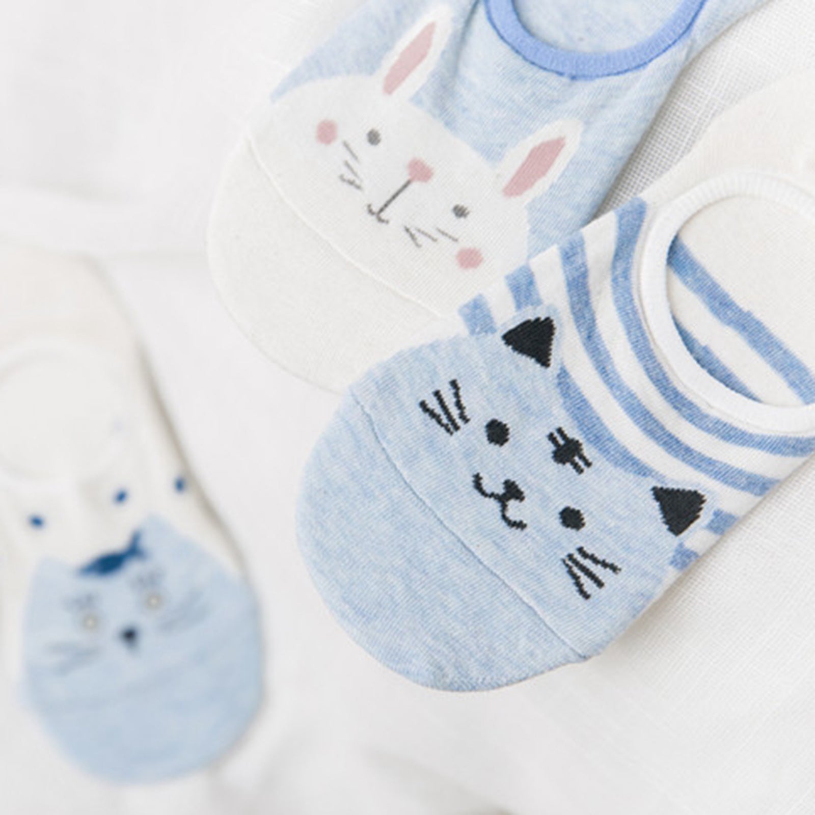Women's 5 Pairs No Show Invisible Socks Non Slip Casual Socks Blue Cat