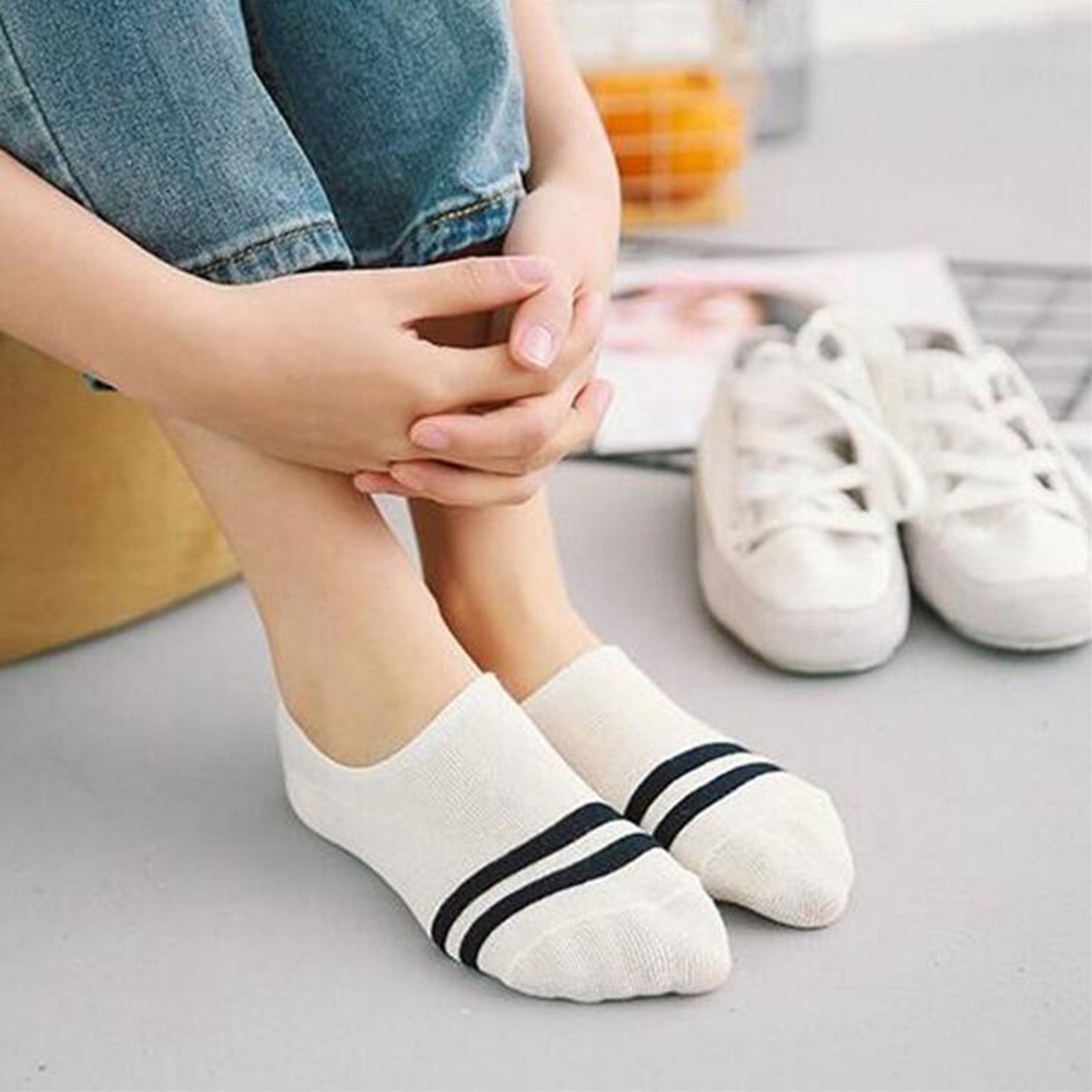 Women's 5 Pairs No Show Invisible Socks Non Slip Casual Socks 2 Stripes