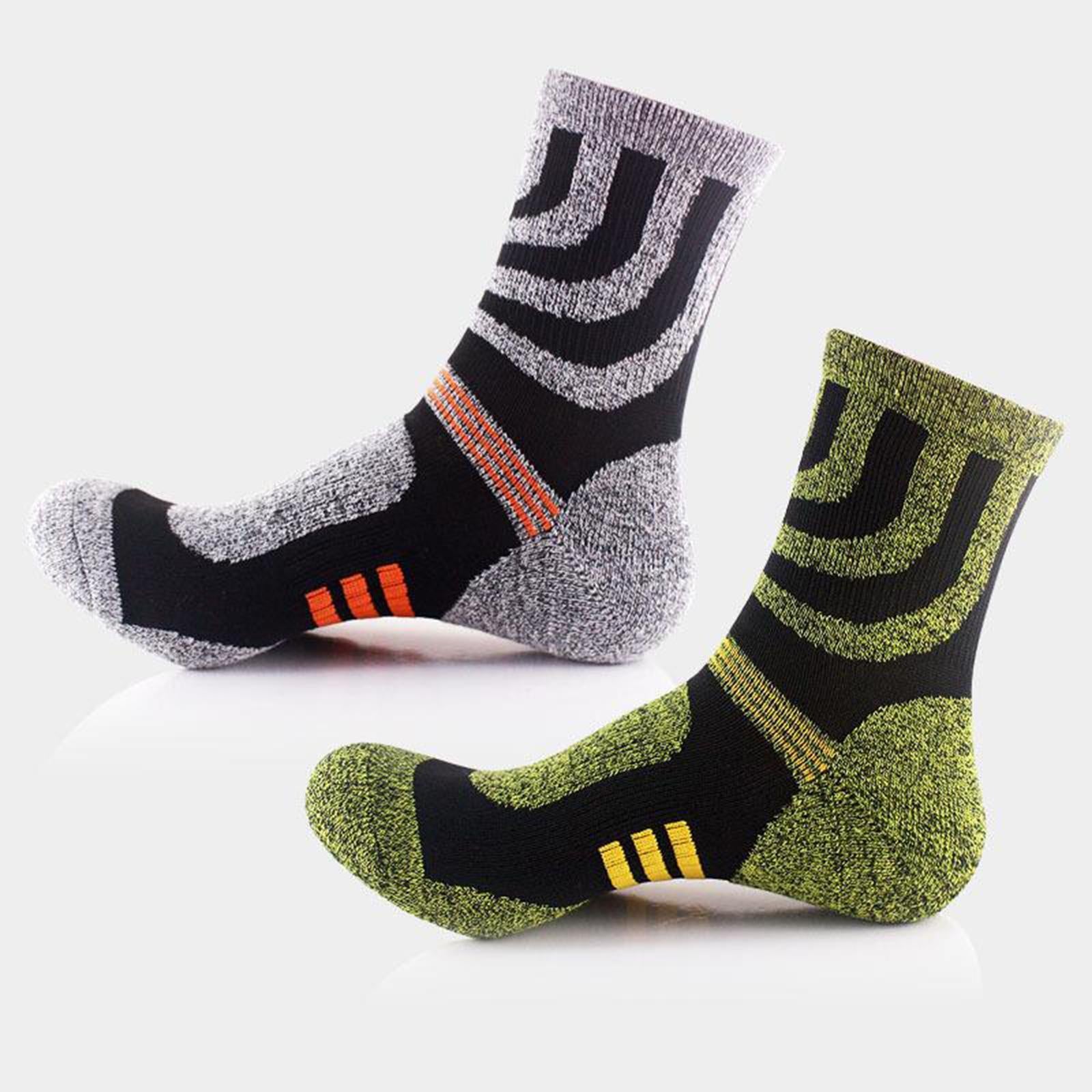 Men Running Sport Socks Snow Socks Seamless Sleeping Fuzzy Socks gray black