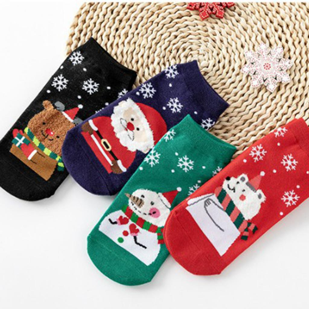 4 Pair Novelty Low Crew Socks Chrismas Short Sock Snowflake Background